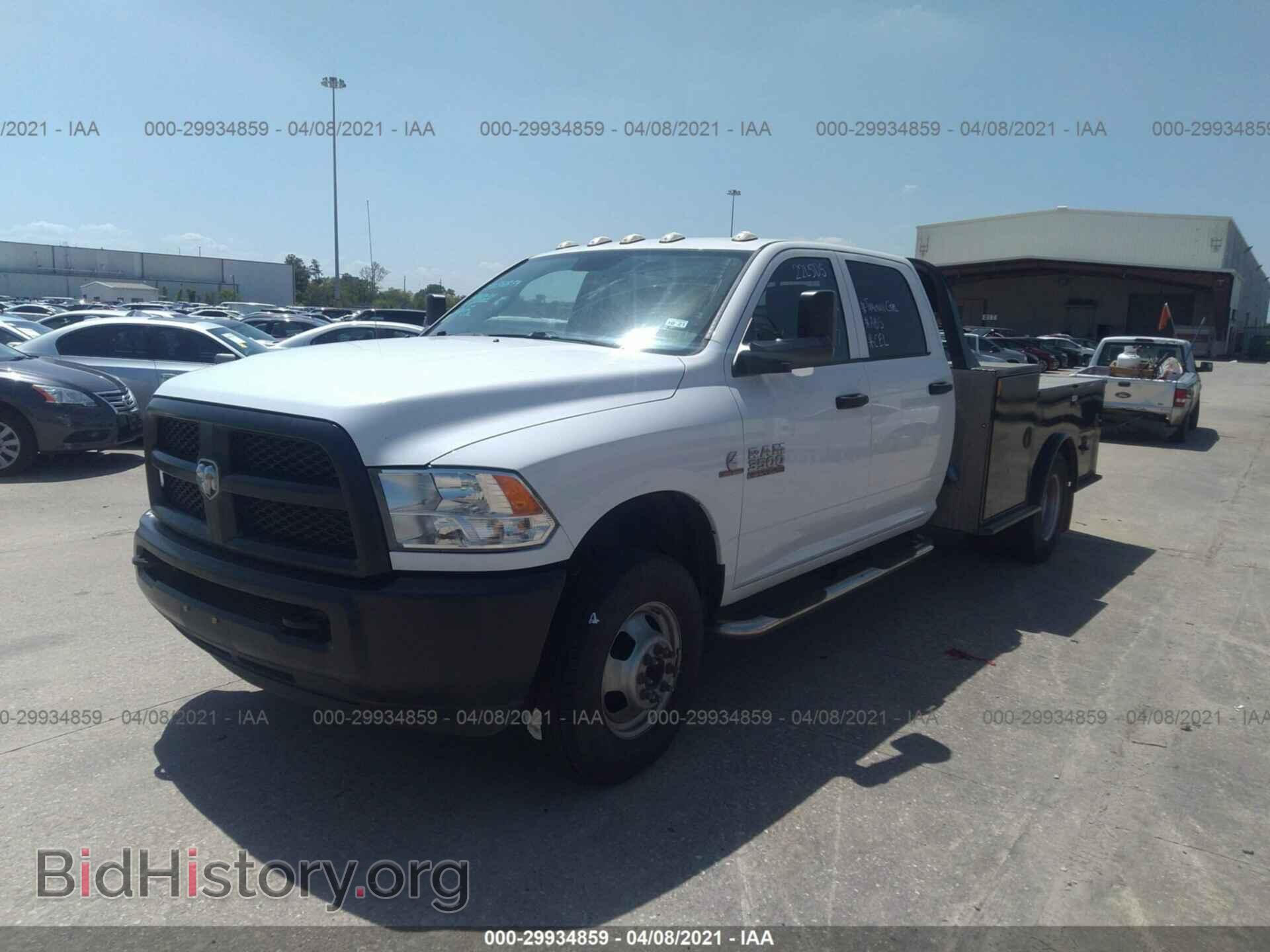 2017 RAM 3500 CHASSIS CAB - VIN: 3C7WRSCL6HG717949 - Photo 2