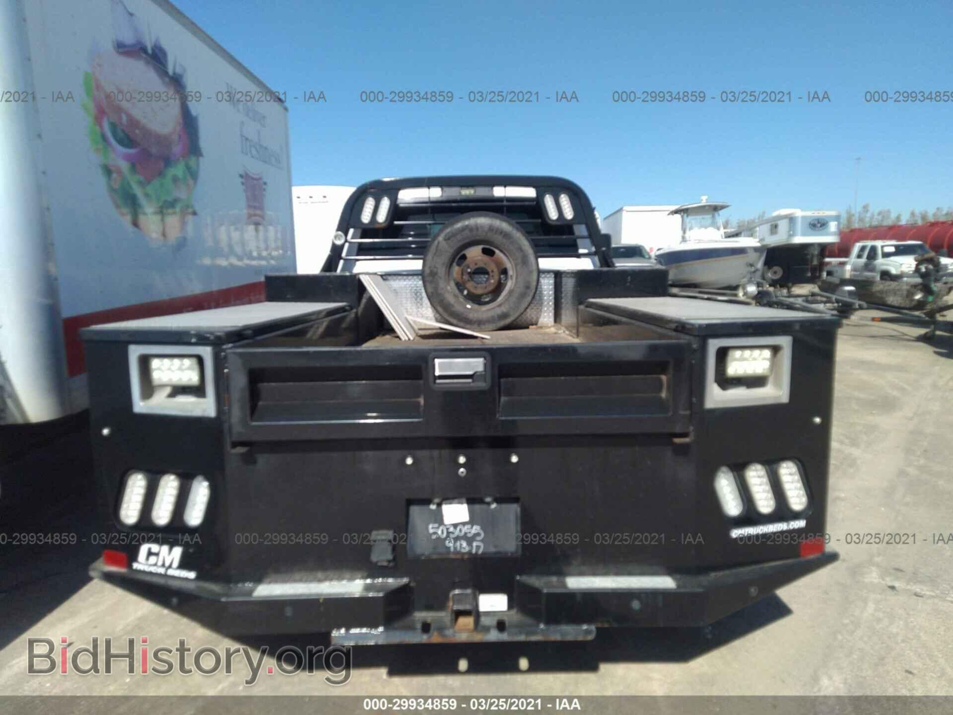 2017 RAM 3500 CHASSIS CAB - VIN: 3C7WRSCL6HG717949 - Photo 8