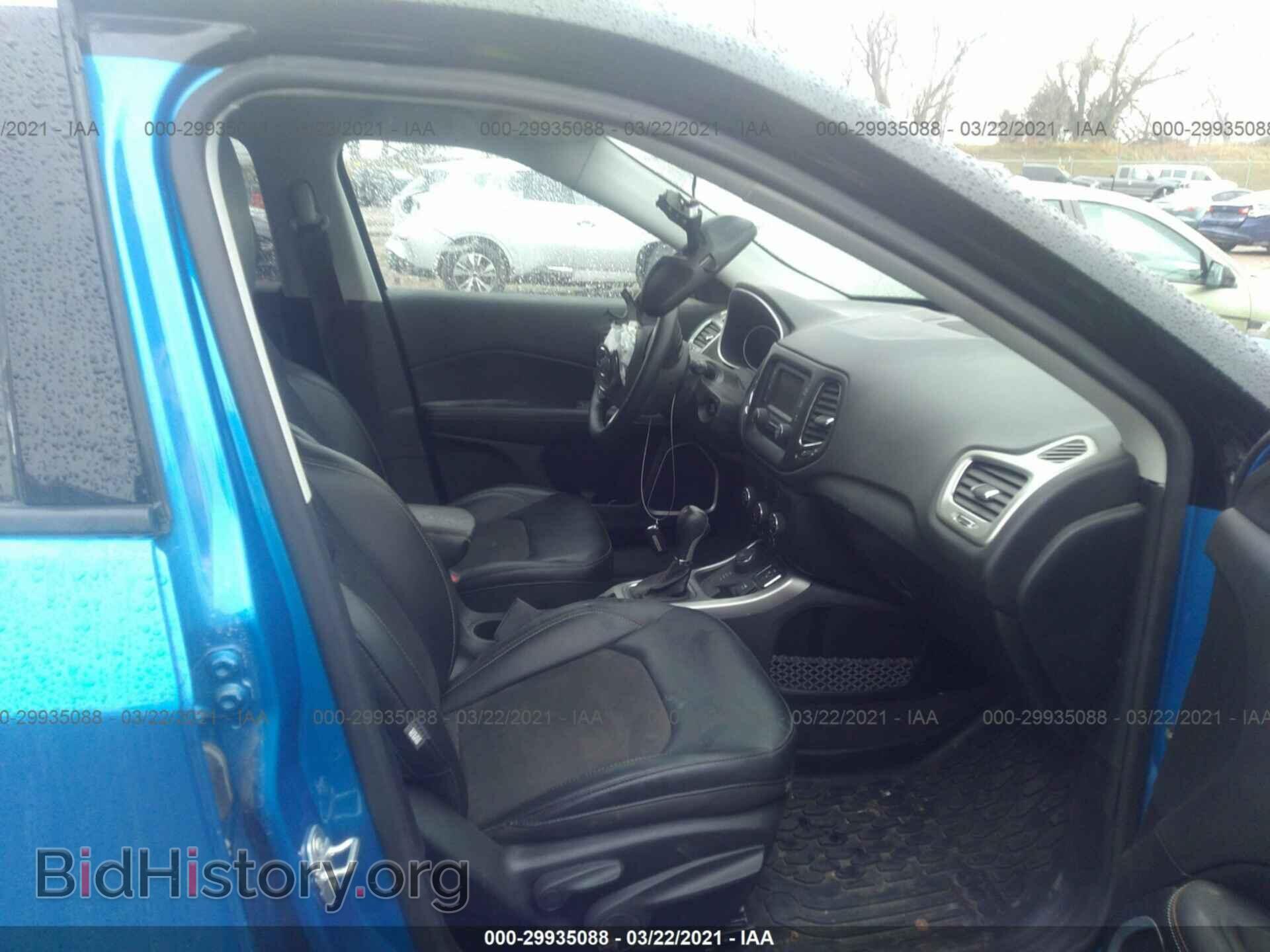 2018 JEEP COMPASS - VIN: 3C4NJDBBXJT185932 - Photo 5