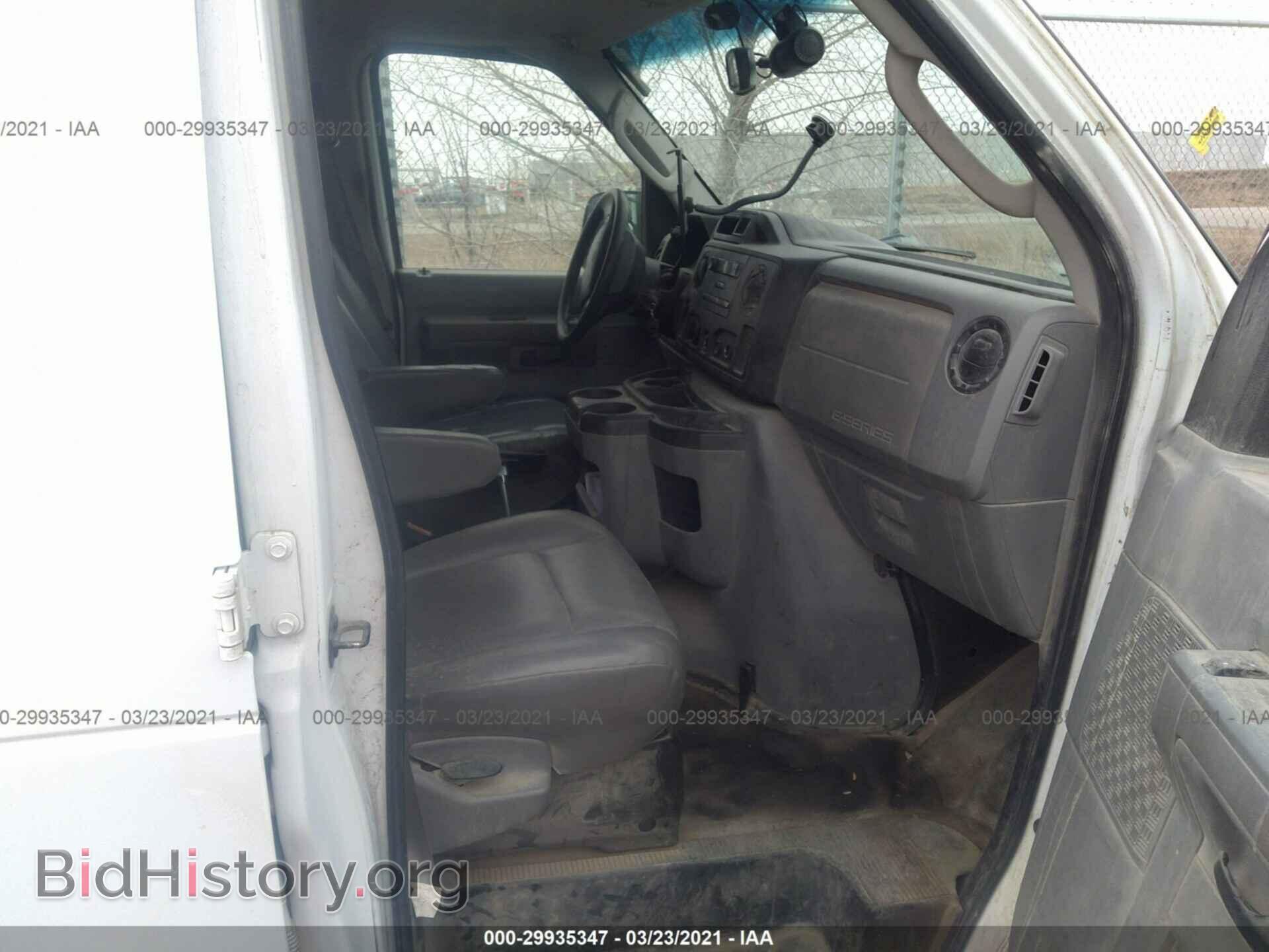 2011 FORD ECONOLINE CARGO VAN - VIN: 1FTNS2EL2BDA66477 - Photo 5