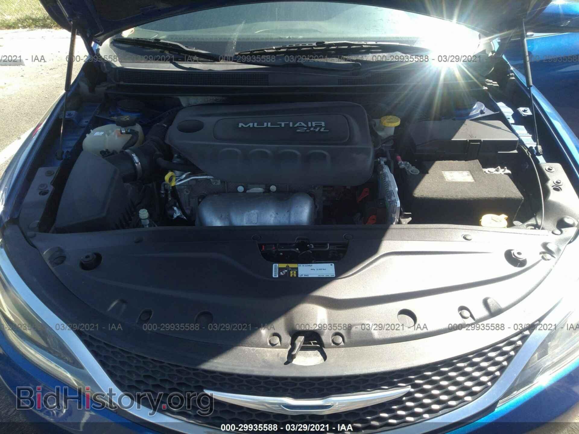 2015 CHRYSLER 200 - VIN: 1C3CCCAB5FN654949 - Photo 10