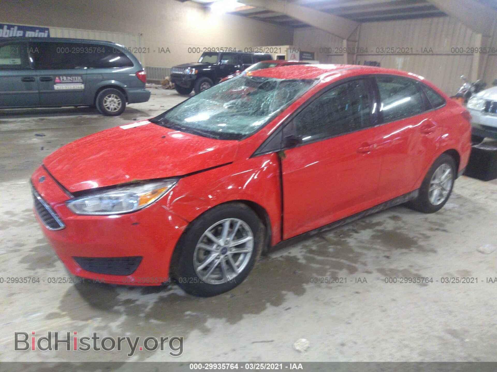2015 FORD FOCUS - VIN: 1FADP3F2XFL315277 - Photo 2