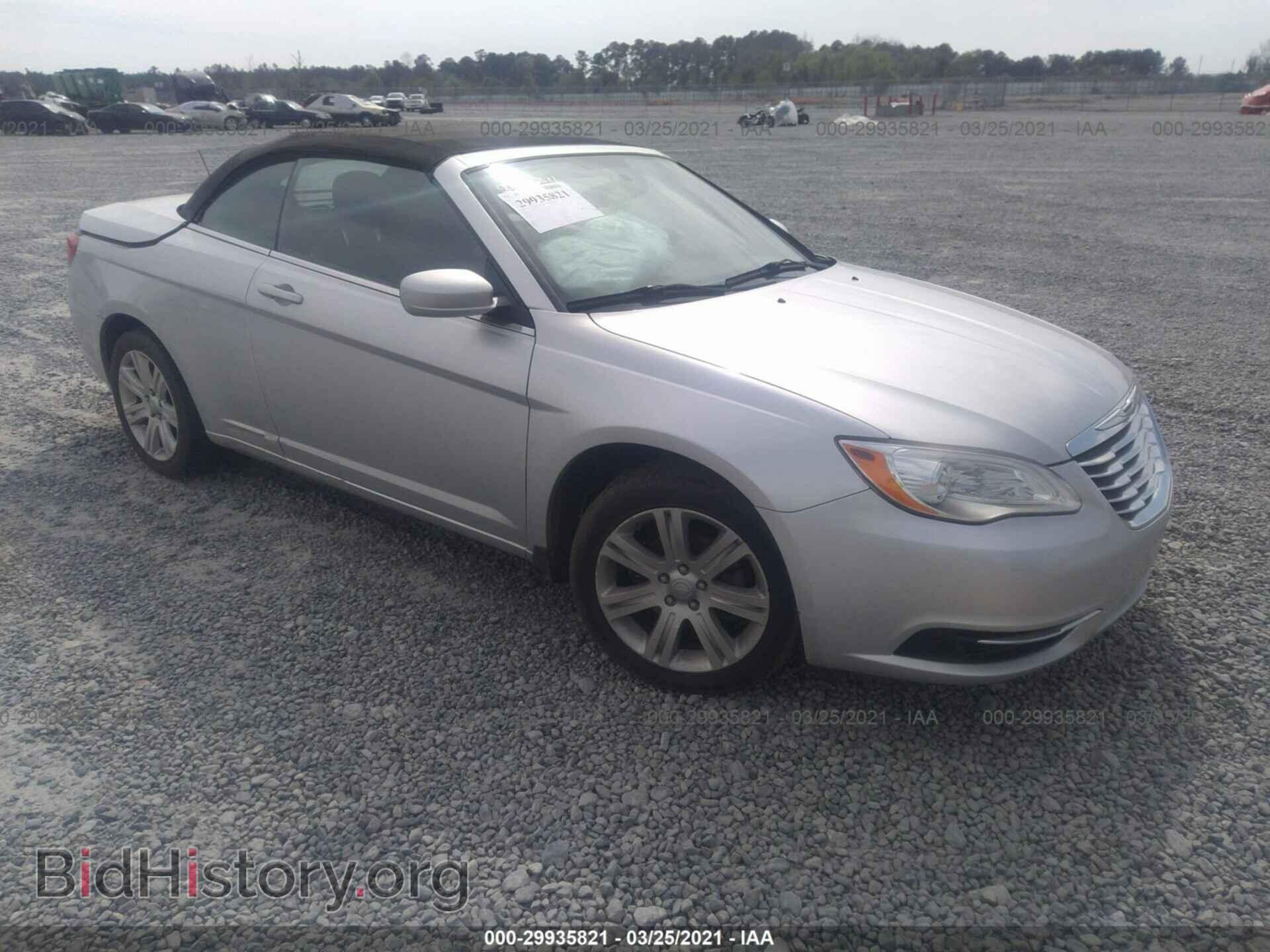 Photo 1C3BC2EB3BN604609 - CHRYSLER 200 2011