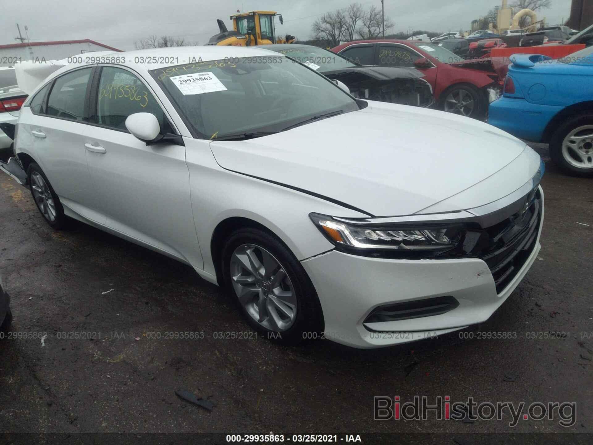 Photo 1HGCV1F12LA118748 - HONDA ACCORD SEDAN 2020