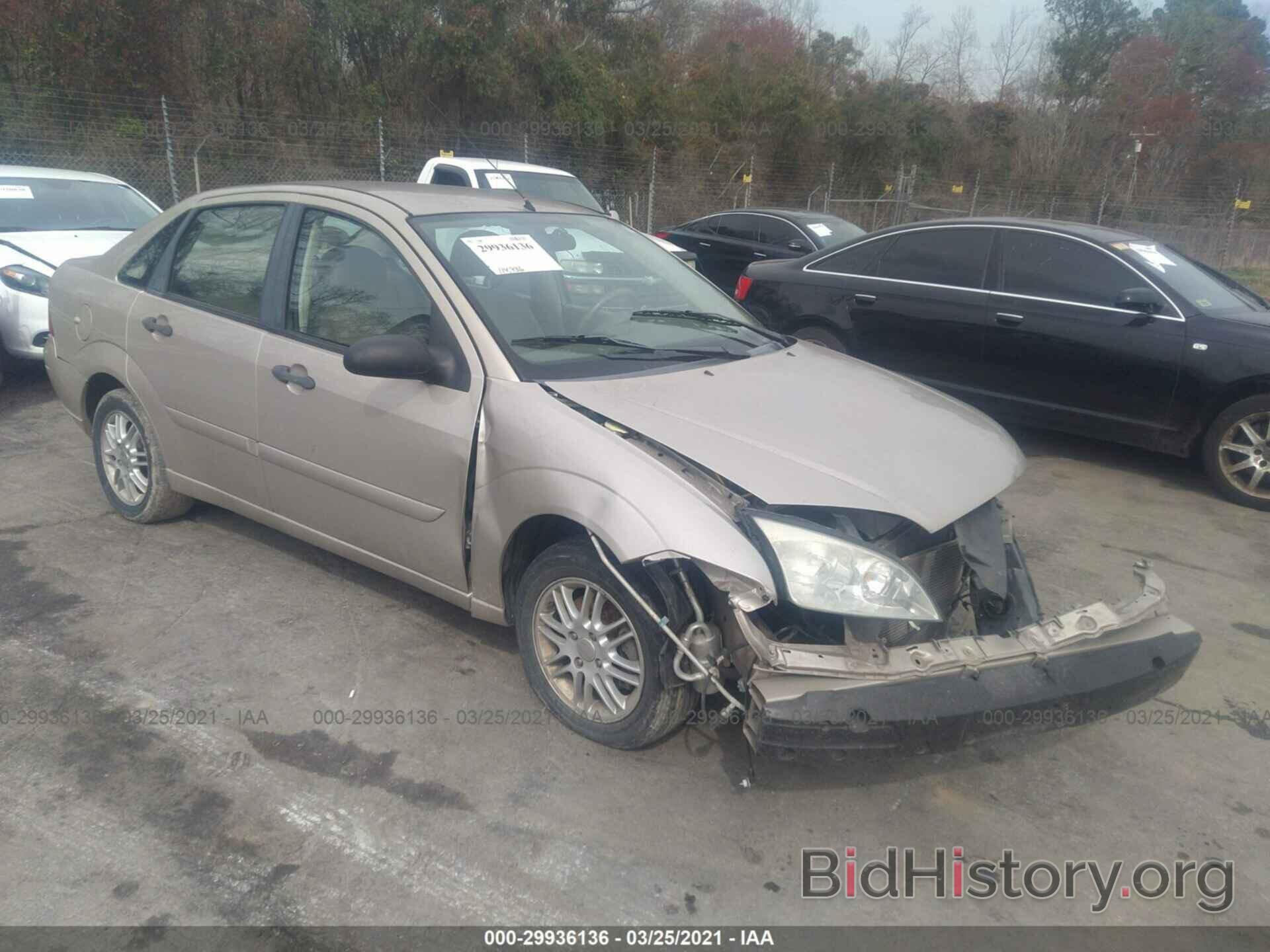 Photo 1FAFP34N86W236713 - FORD FOCUS 2006