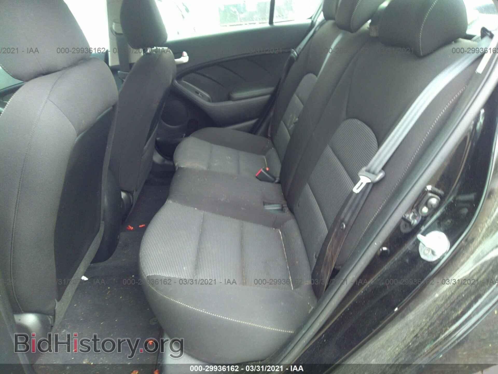 2017 KIA FORTE - VIN: 3KPFK4A76HE079832 - Фото 8