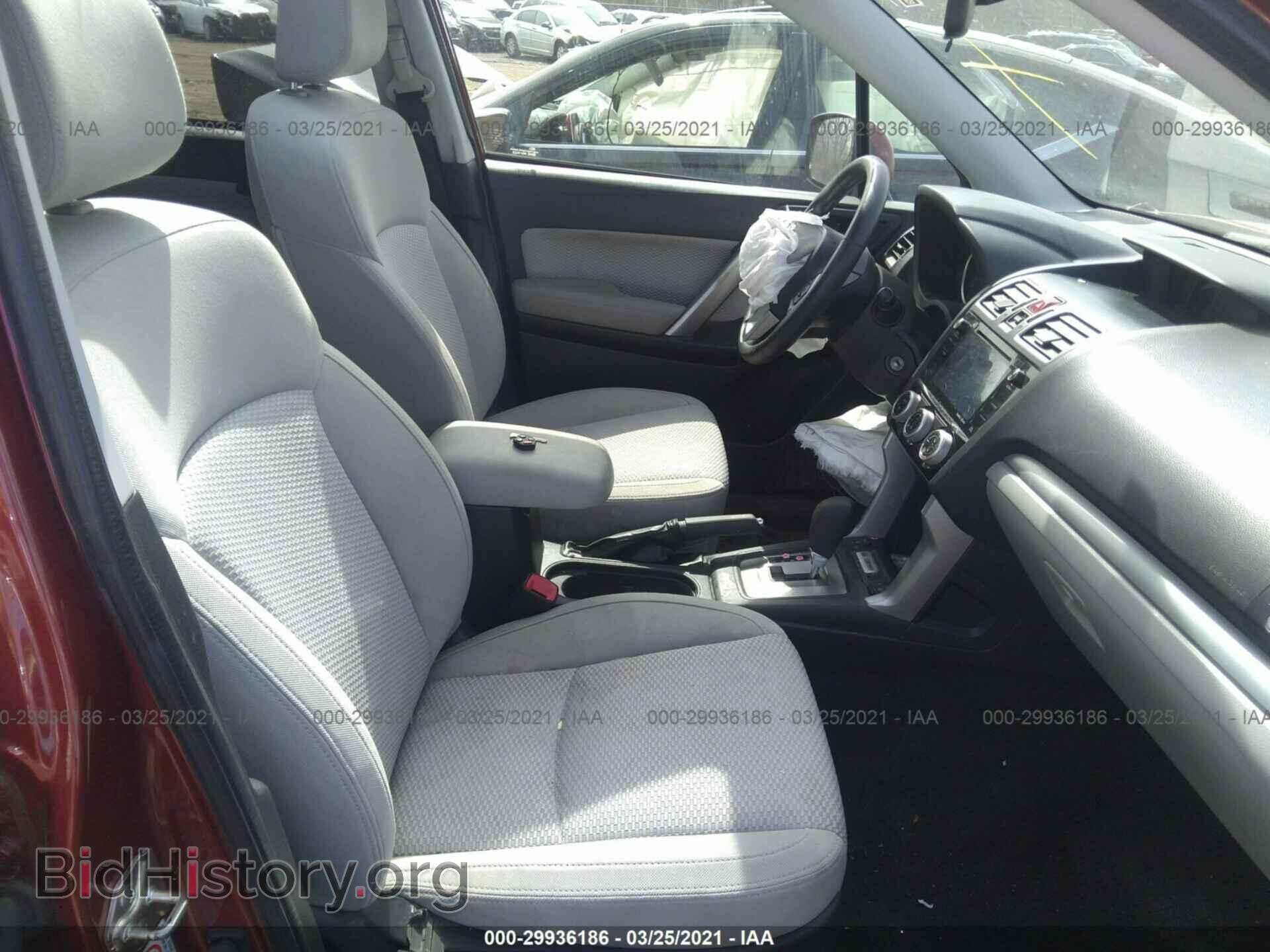 2017 SUBARU FORESTER - VIN: JF2SJAEC1HH474293 - Фото 5