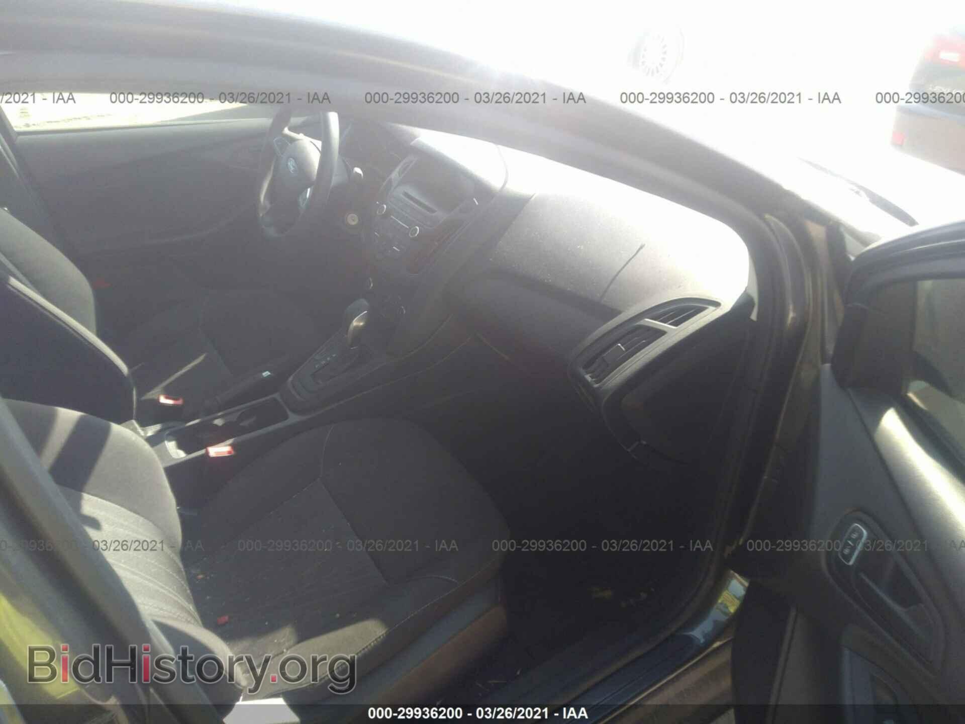 2016 FORD FOCUS - VIN: 1FADP3E29GL208689 - Photo 5
