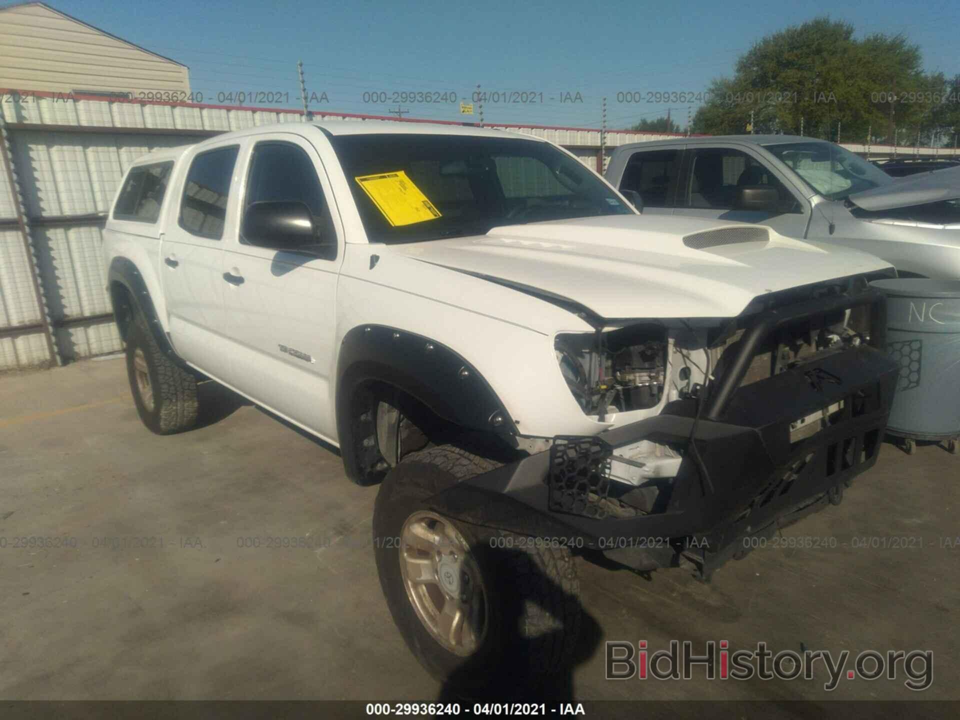 Photo 3TMLU4EN0DM133700 - TOYOTA TACOMA 2013