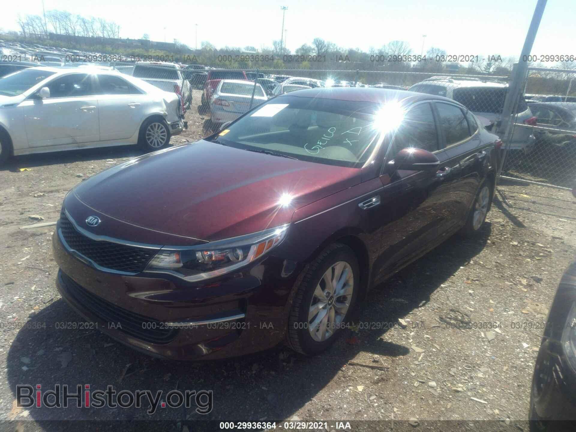 2018 KIA OPTIMA - VIN: 5XXGT4L3XJG255676 - Фото 2