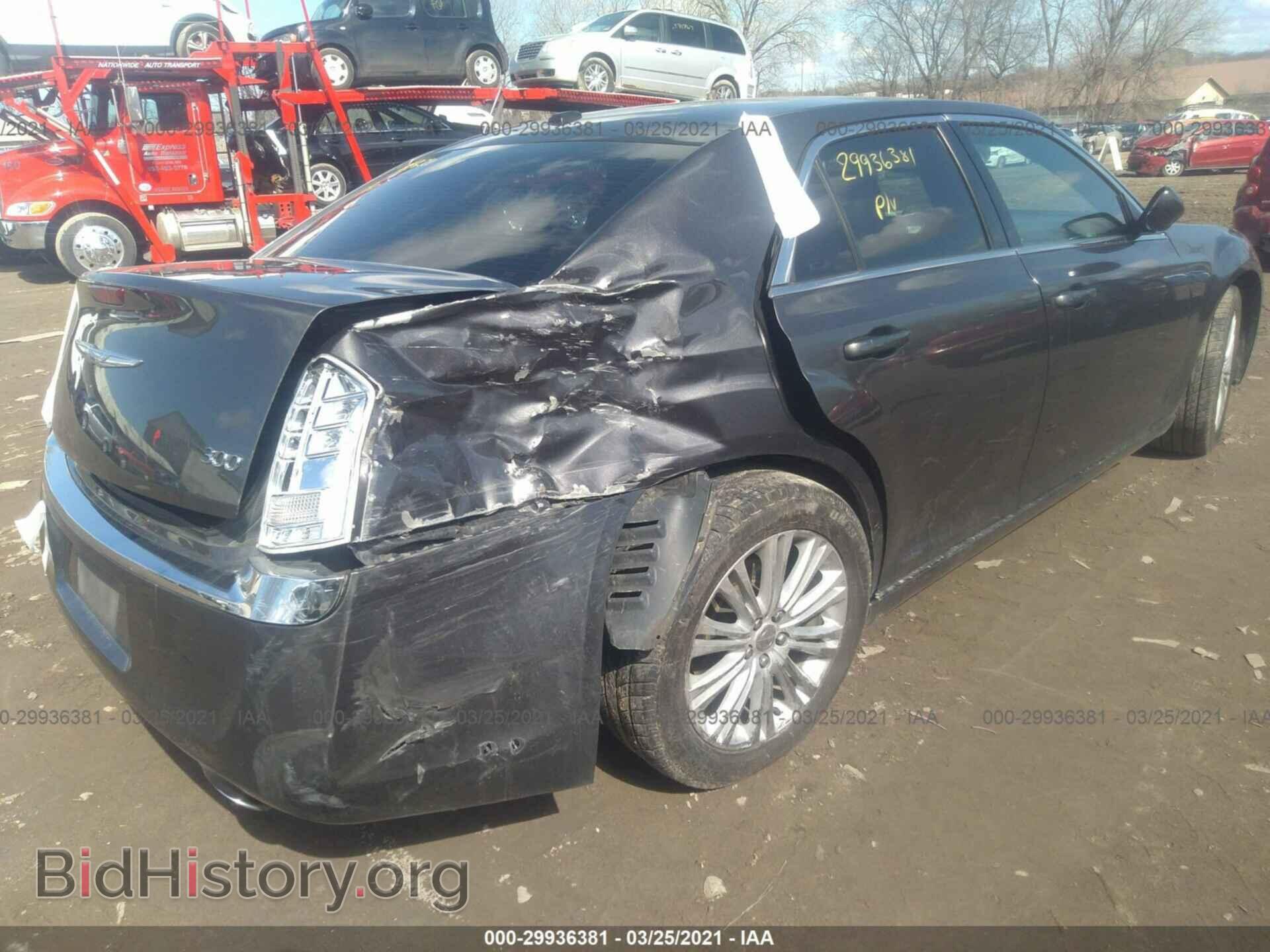 2014 CHRYSLER 300 - VIN: 2C3CCARG9EH355766 - Фото 4