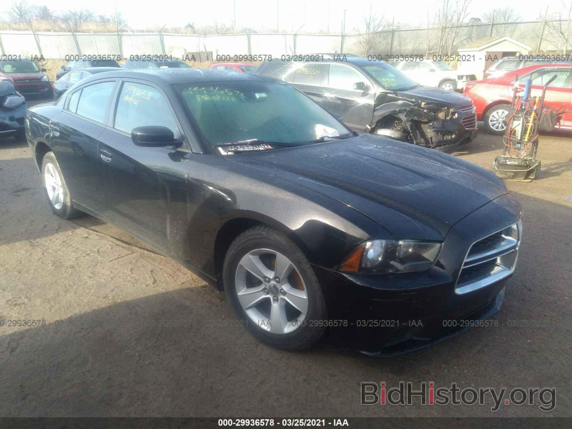 Photo 2C3CDXBG2DH587361 - DODGE CHARGER 2013