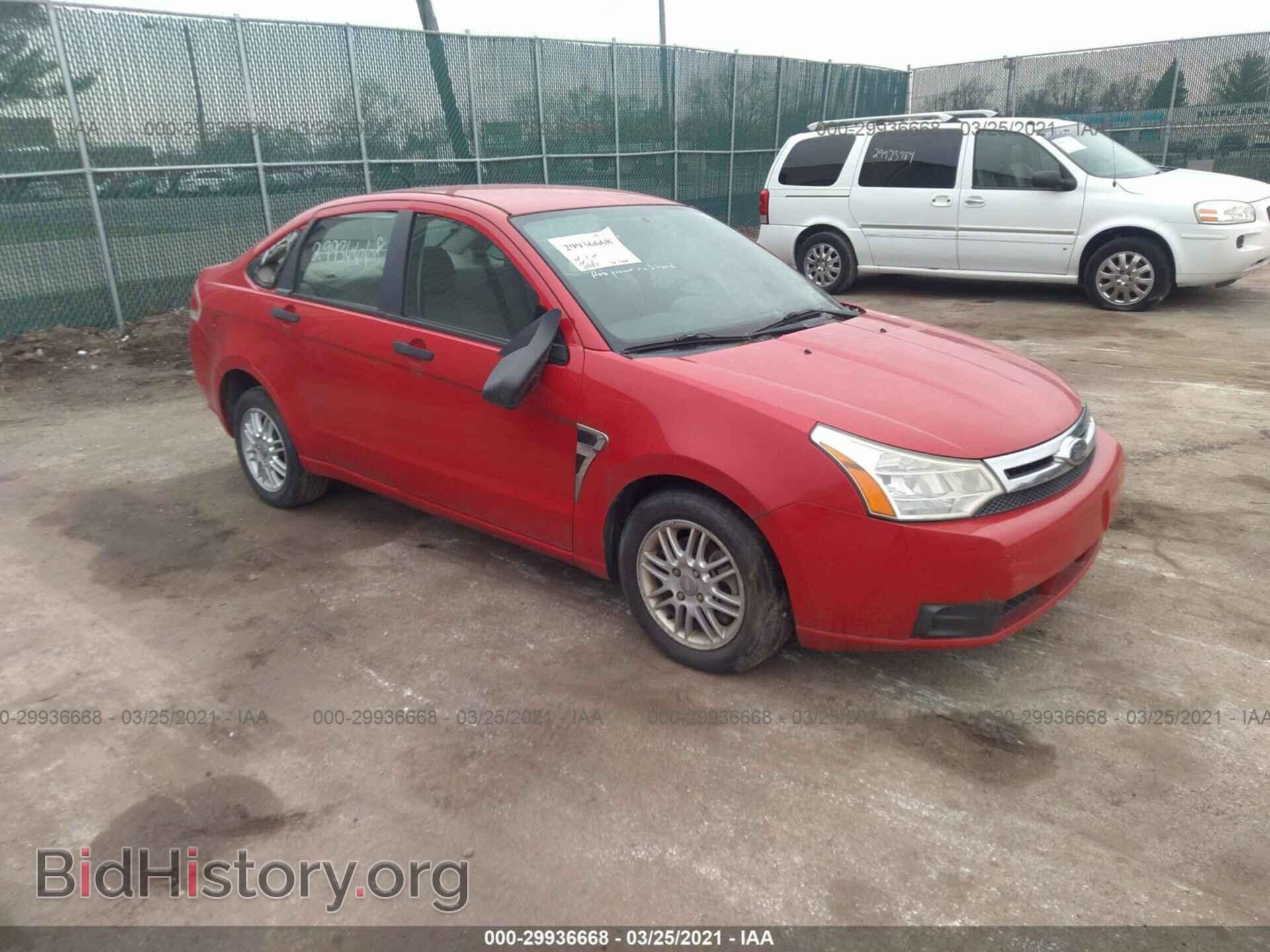 Photo 1FAHP35N48W202049 - FORD FOCUS 2008