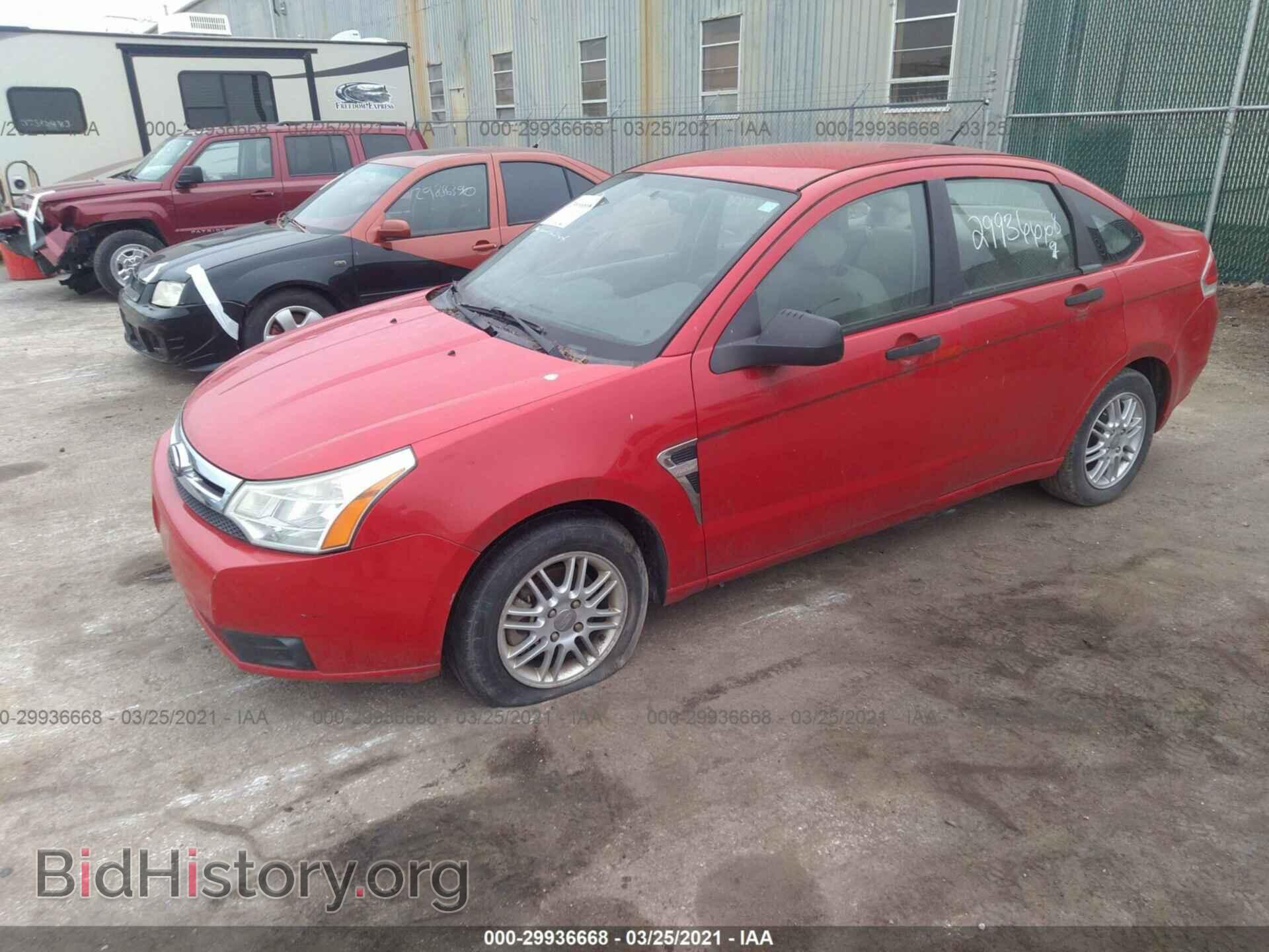 2008 FORD FOCUS - VIN: 1FAHP35N48W202049 - Photo 2