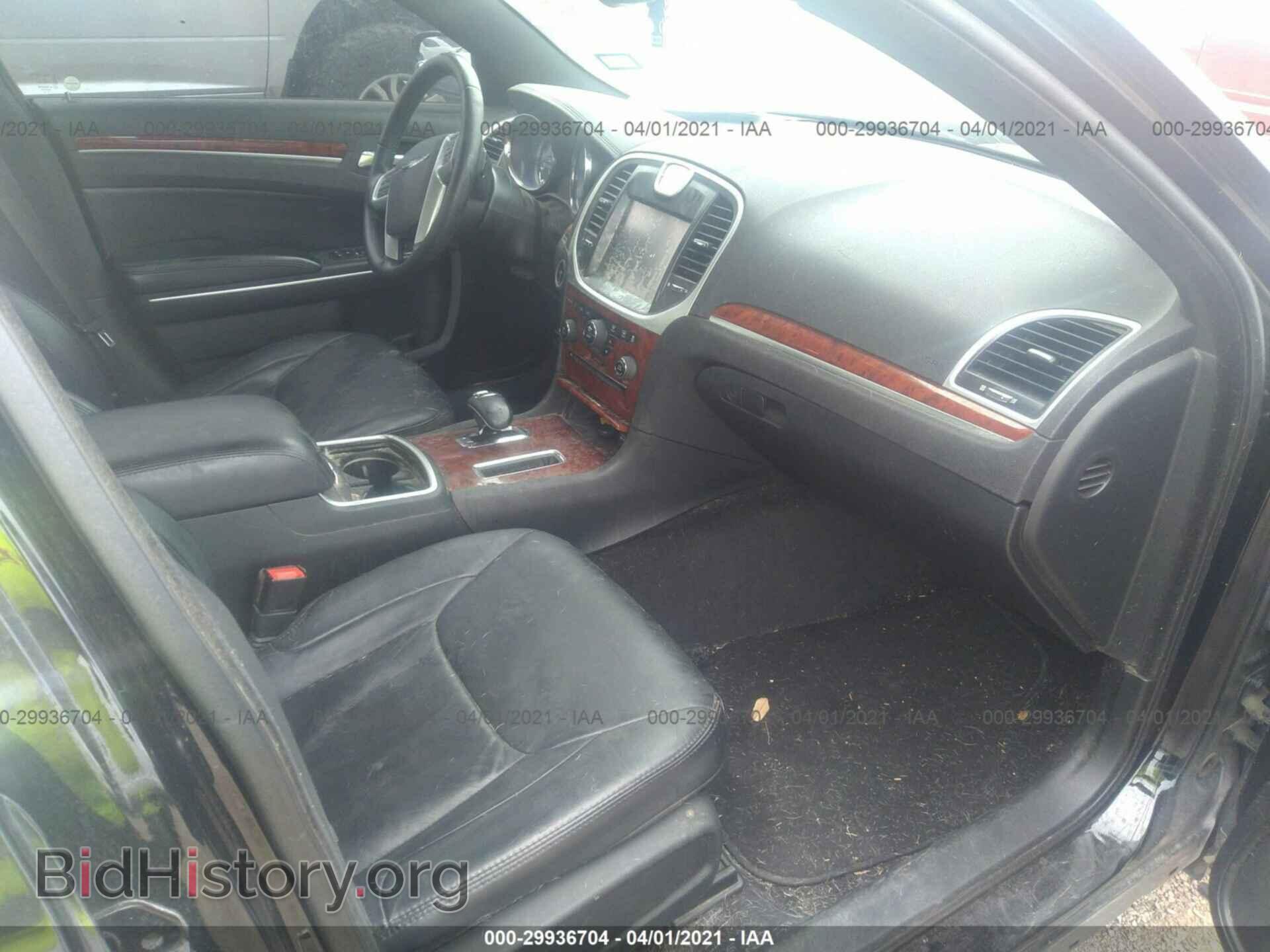 2014 CHRYSLER 300 - VIN: 2C3CCAAG4EH118906 - Фото 5