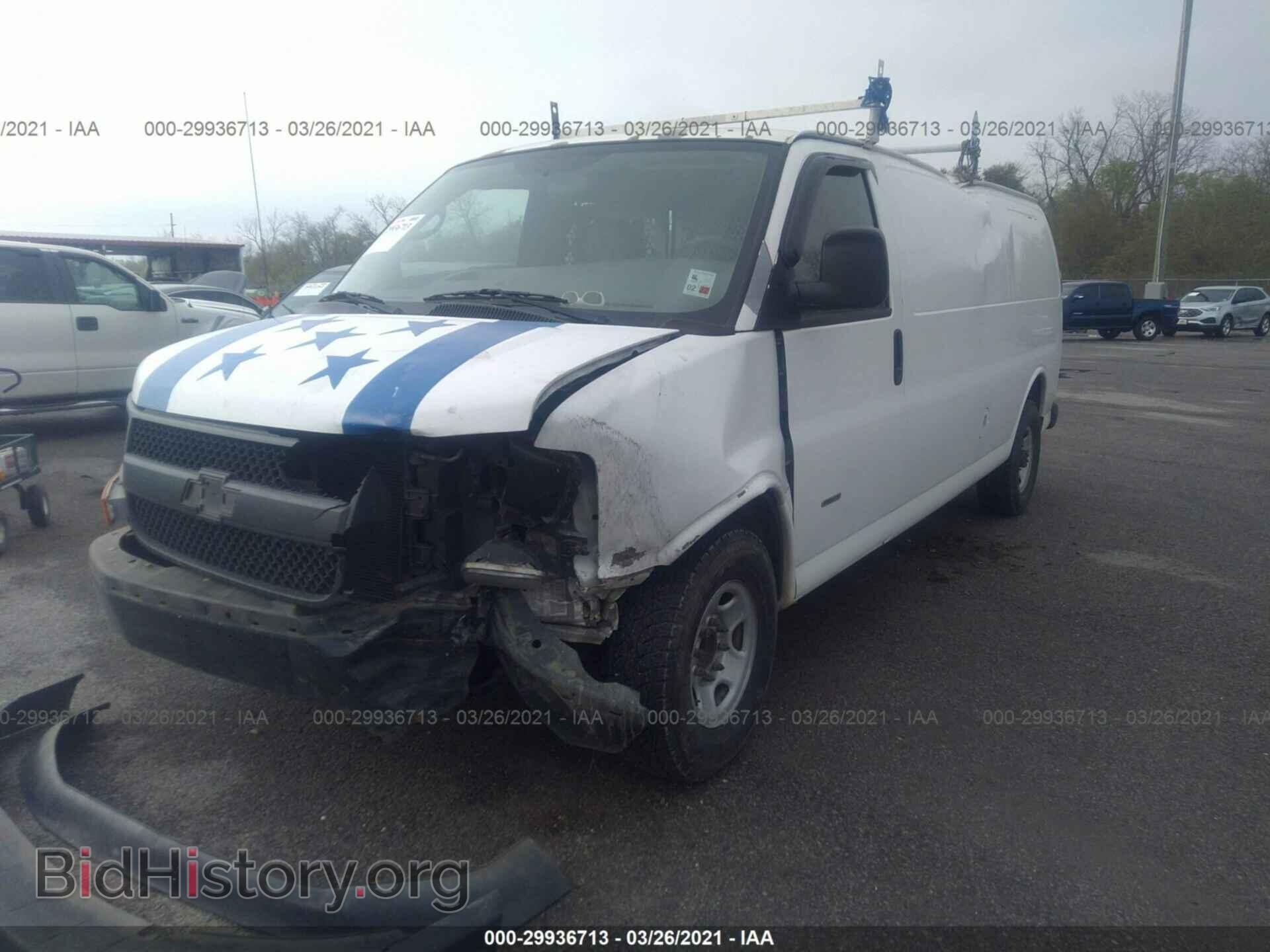 2009 CHEVROLET EXPRESS CARGO VAN - VIN: 1GCHG396791179913 - Фото 2