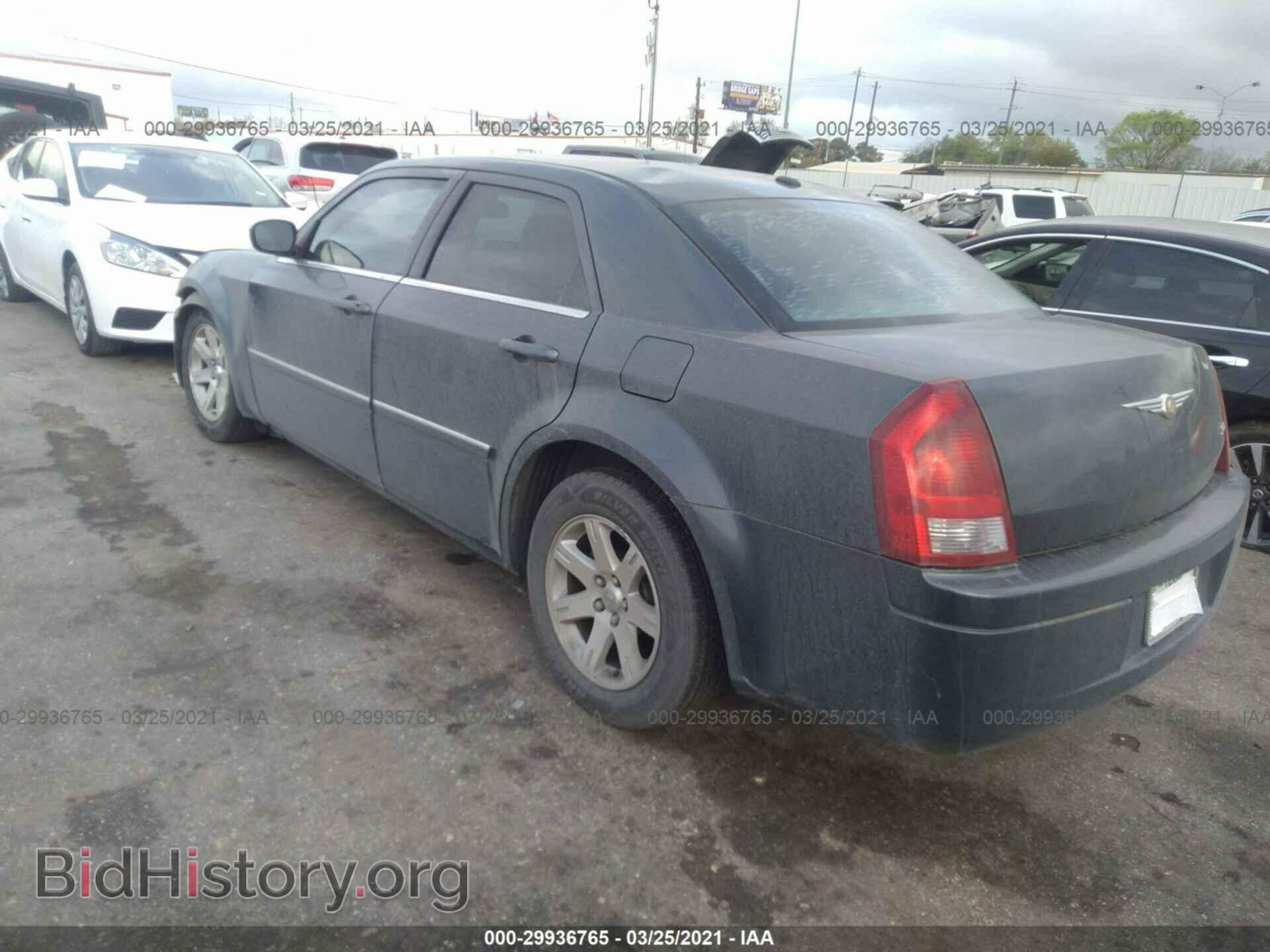 2007 CHRYSLER 300 - VIN: 2C3LA43R77H863089 - Фото 3