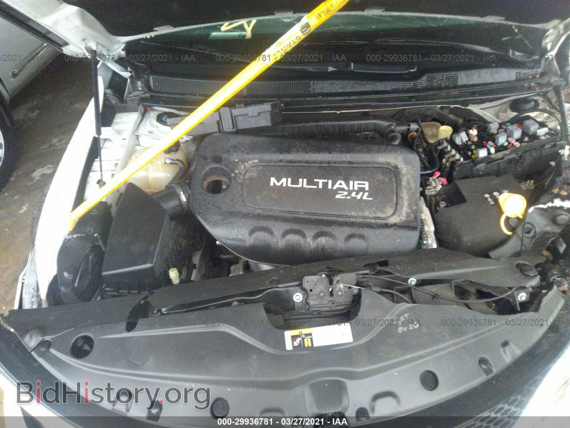 2015 CHRYSLER 200 - VIN: 1C3CCCAB2FN503535 - Photo 10