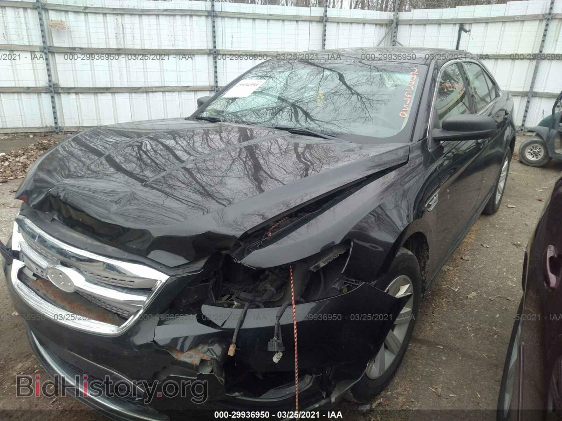 2011 FORD TAURUS - VIN: 1FAHP2DW0BG146309 - Фото 2