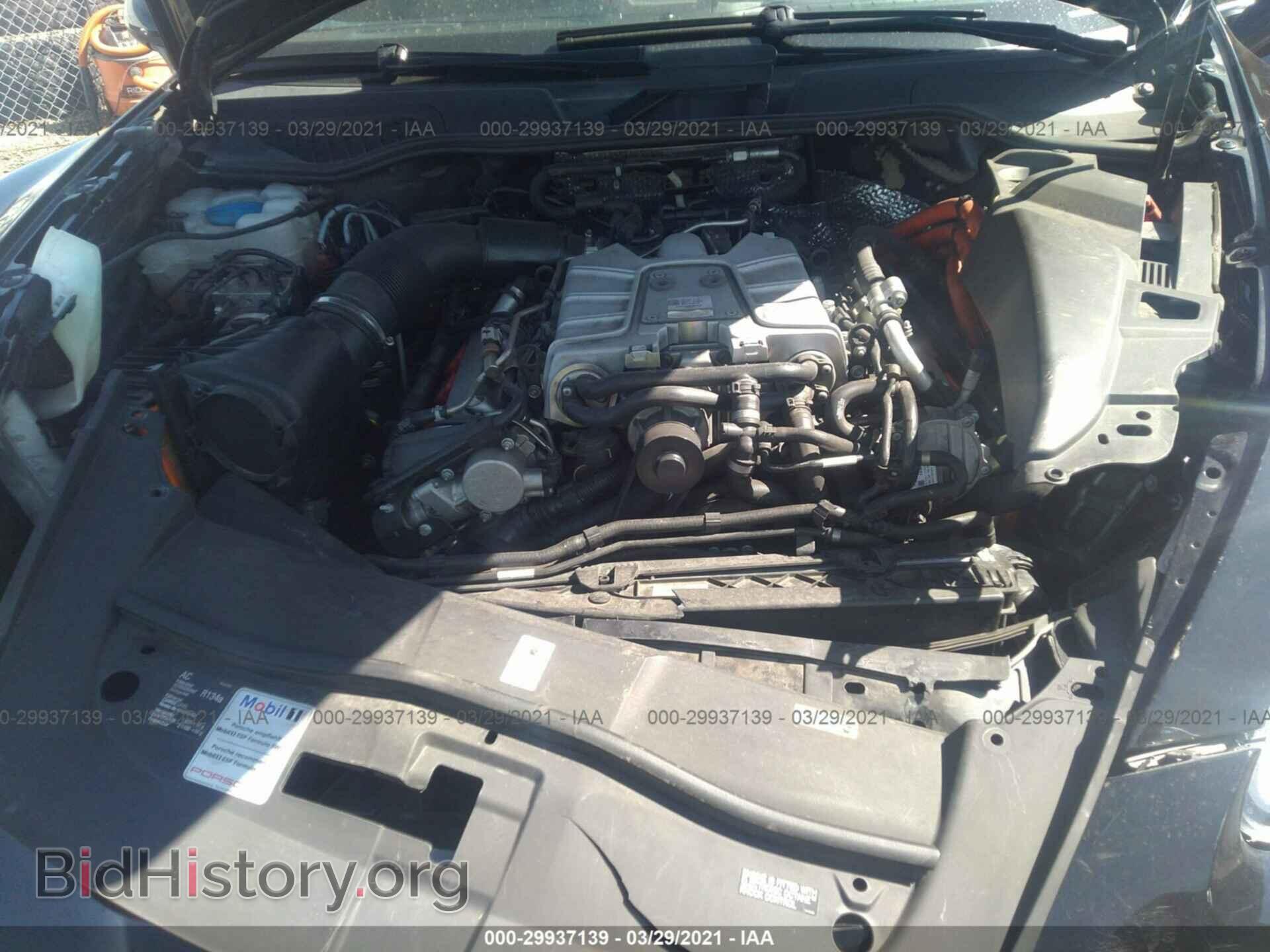 2011 PORSCHE CAYENNE - VIN: WP1AE2A27BLA94136 - Фото 10