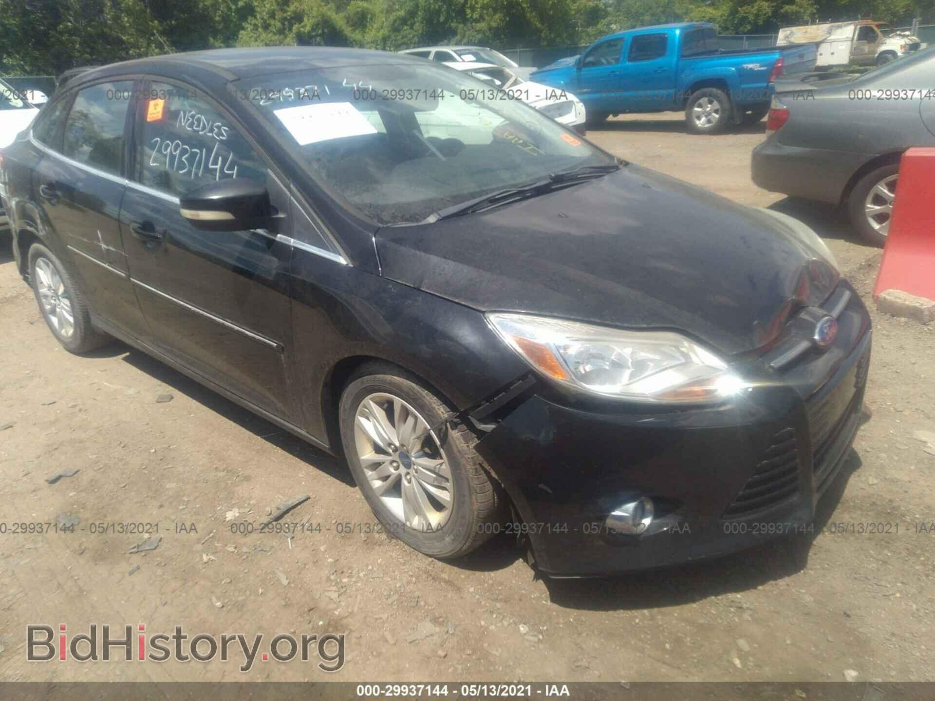 Photo 1FAHP3H28CL210618 - FORD FOCUS 2012