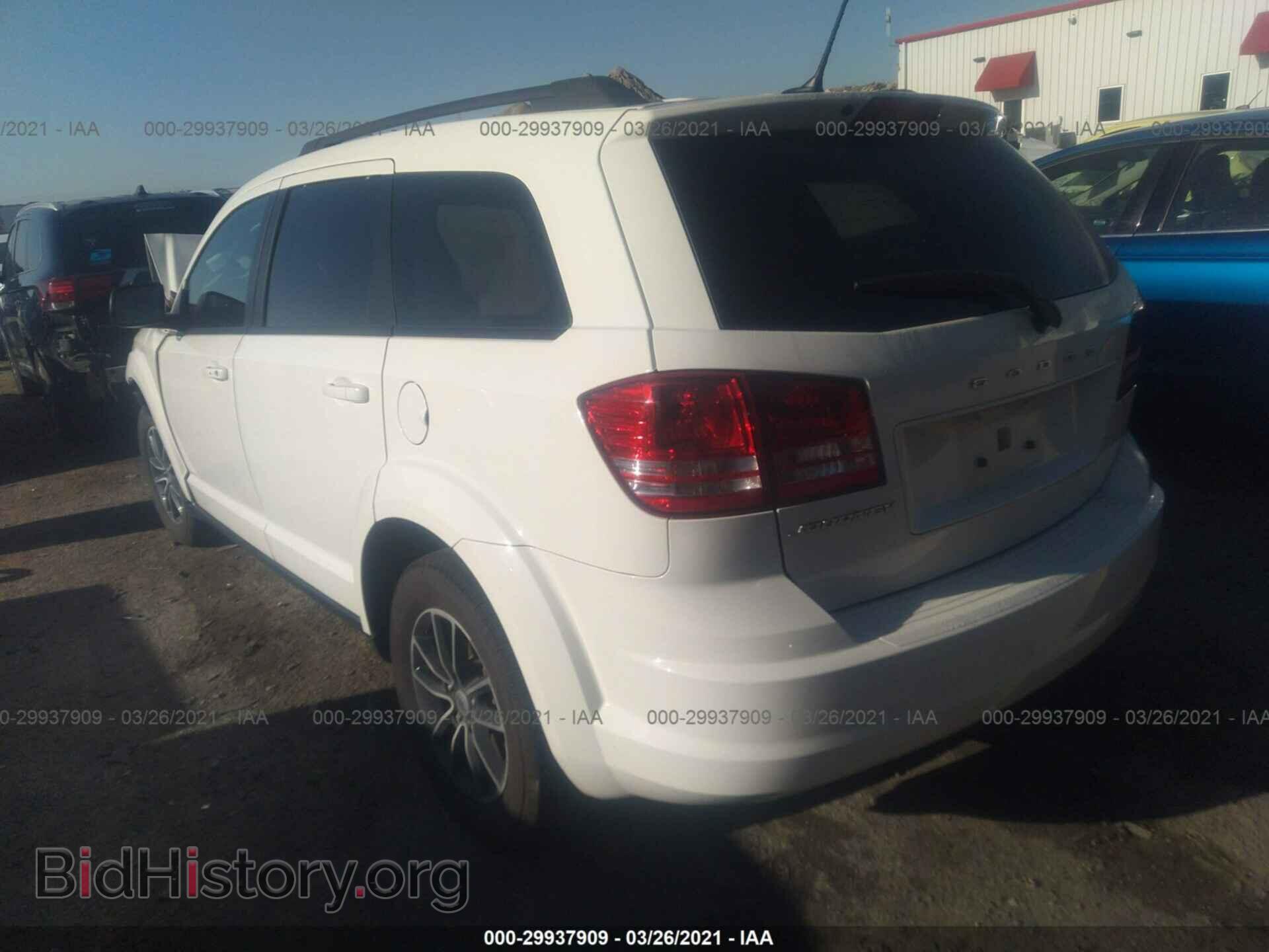 2018 DODGE JOURNEY - VIN: 3C4PDCAB5JT157600 - Фото 3