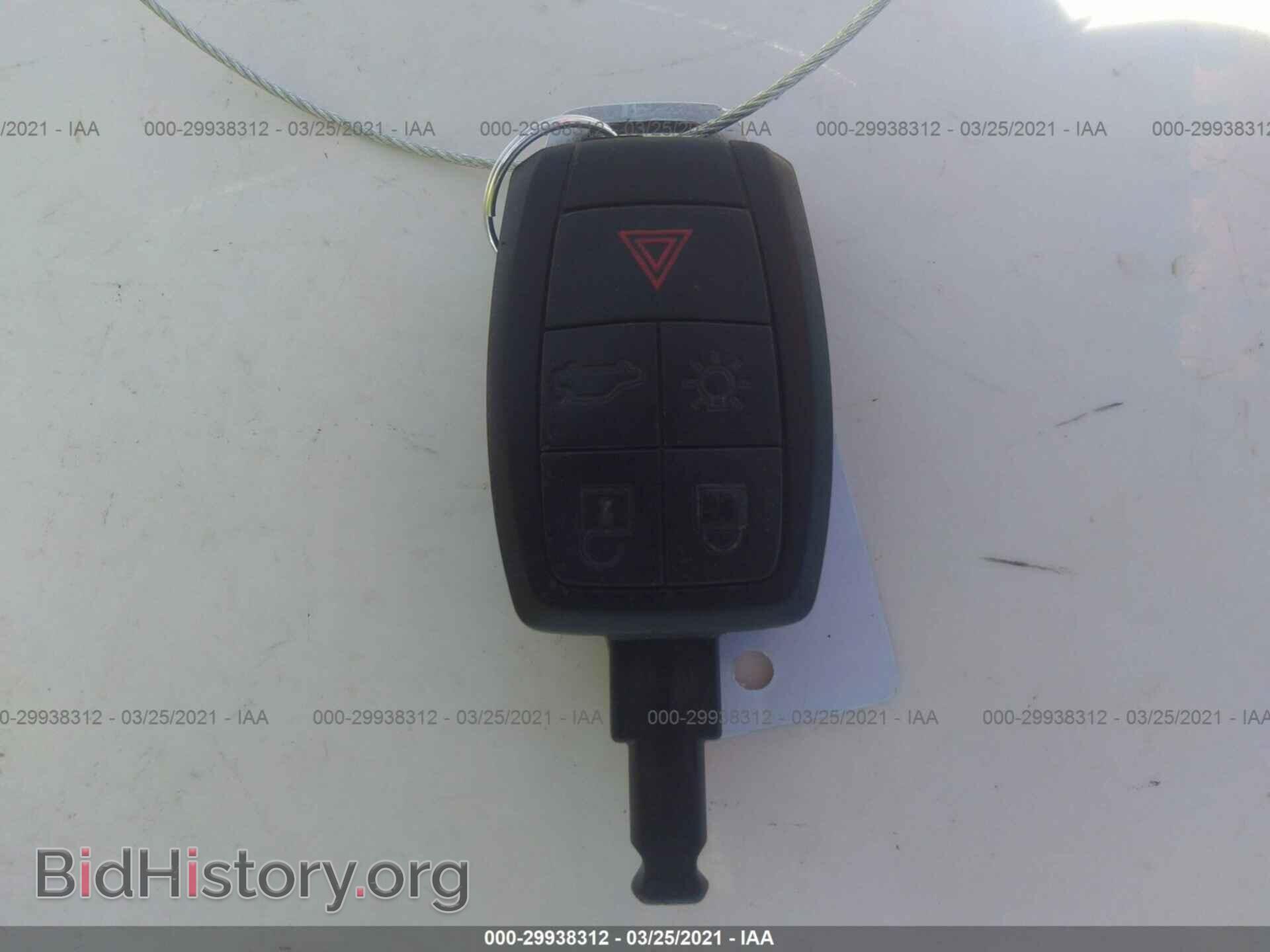 2010 VOLVO C30 - VIN: YV1672MK6A2173146 - Фото 11
