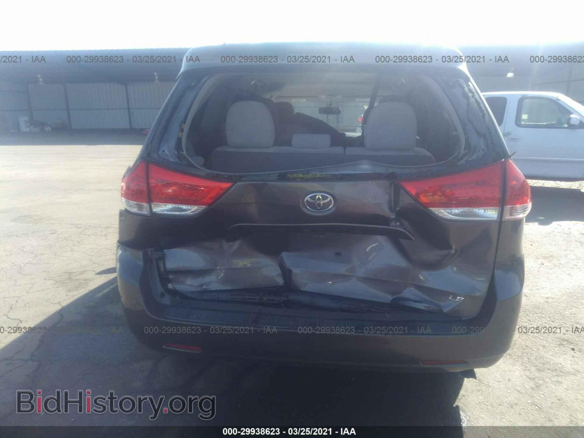 2013 TOYOTA SIENNA - VIN: 5TDKK3DC8DS284201 - Фото 6