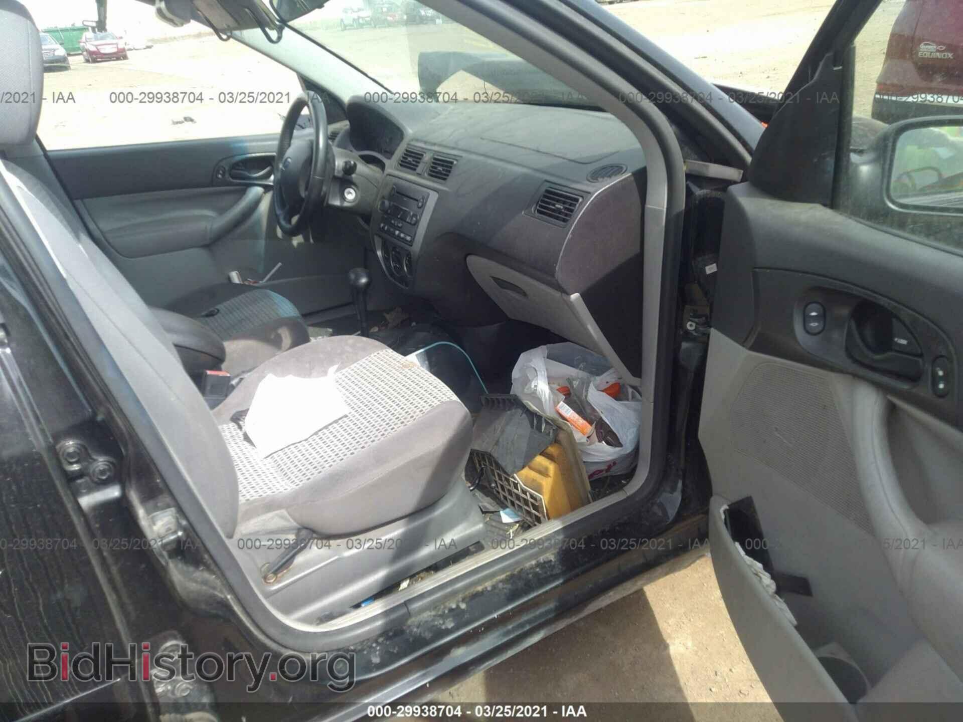 2007 FORD FOCUS - VIN: 1FAHP34N37W286199 - Фото 5