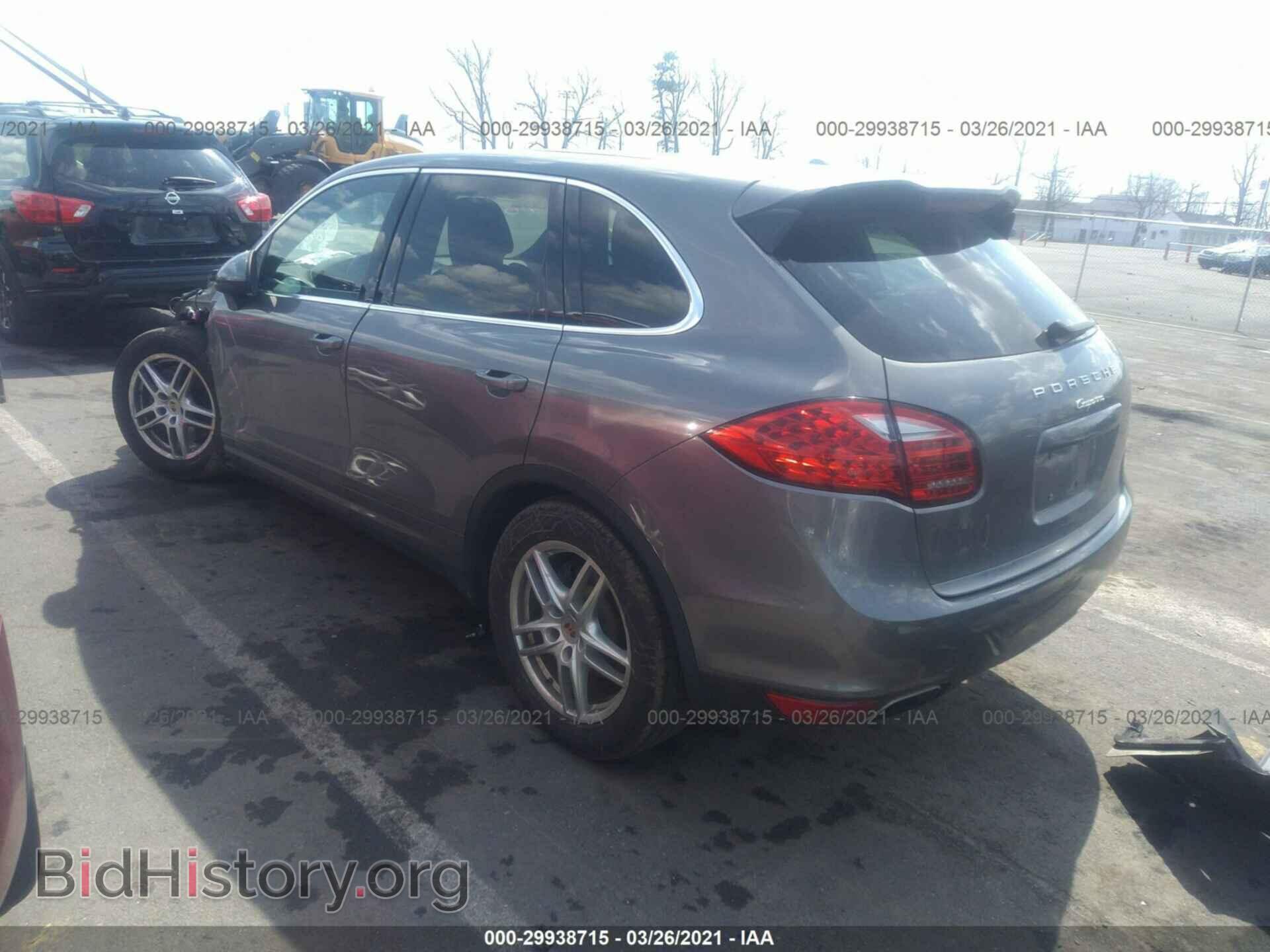 2014 PORSCHE CAYENNE - VIN: WP1AA2A25ELA04434 - Фото 3