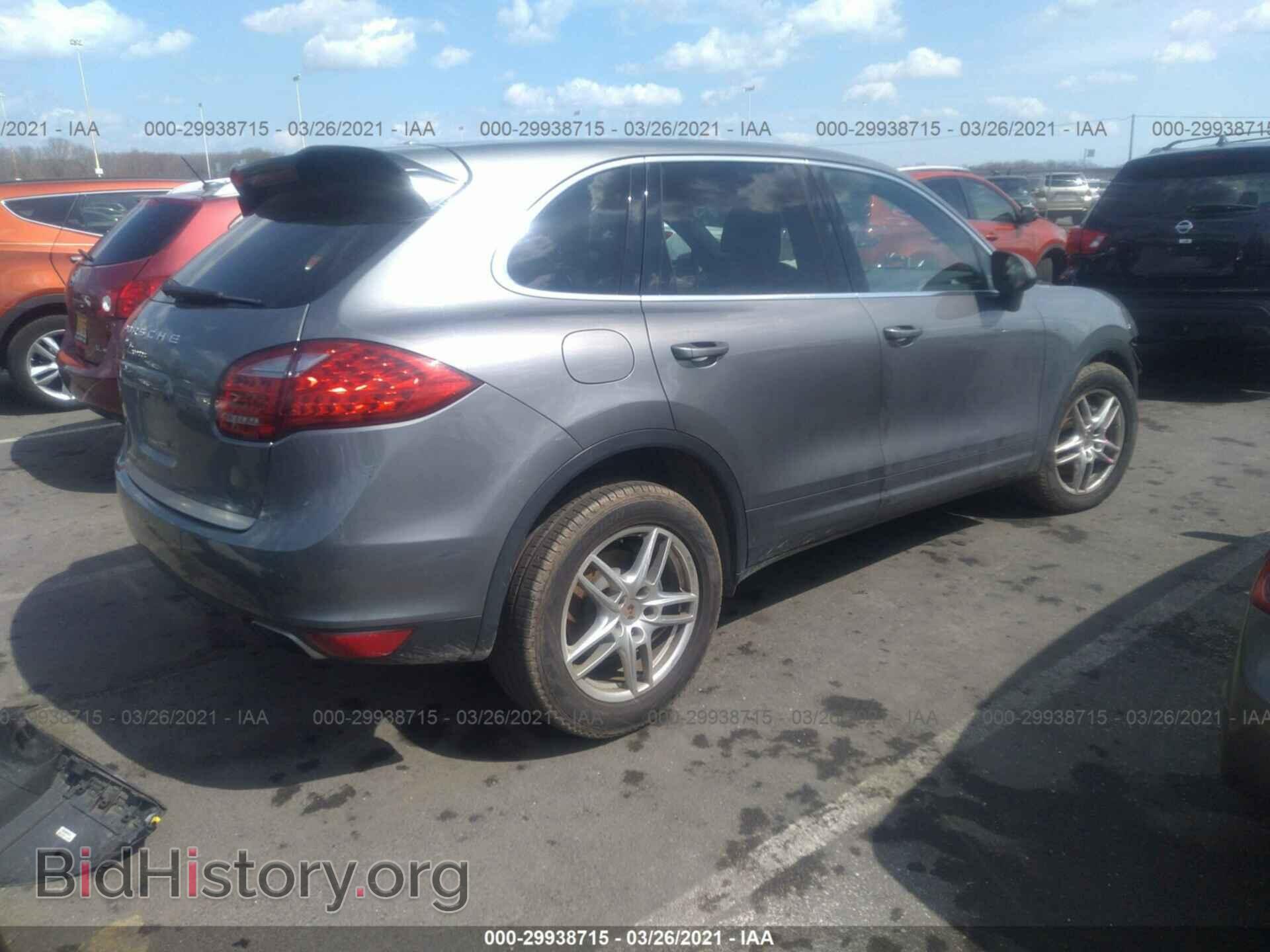 2014 PORSCHE CAYENNE - VIN: WP1AA2A25ELA04434 - Фото 4
