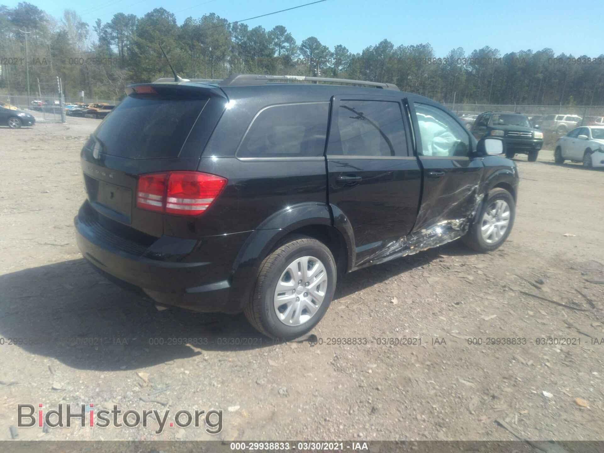 2018 DODGE JOURNEY - VIN: 3C4PDCAB2JT319795 - Фото 4