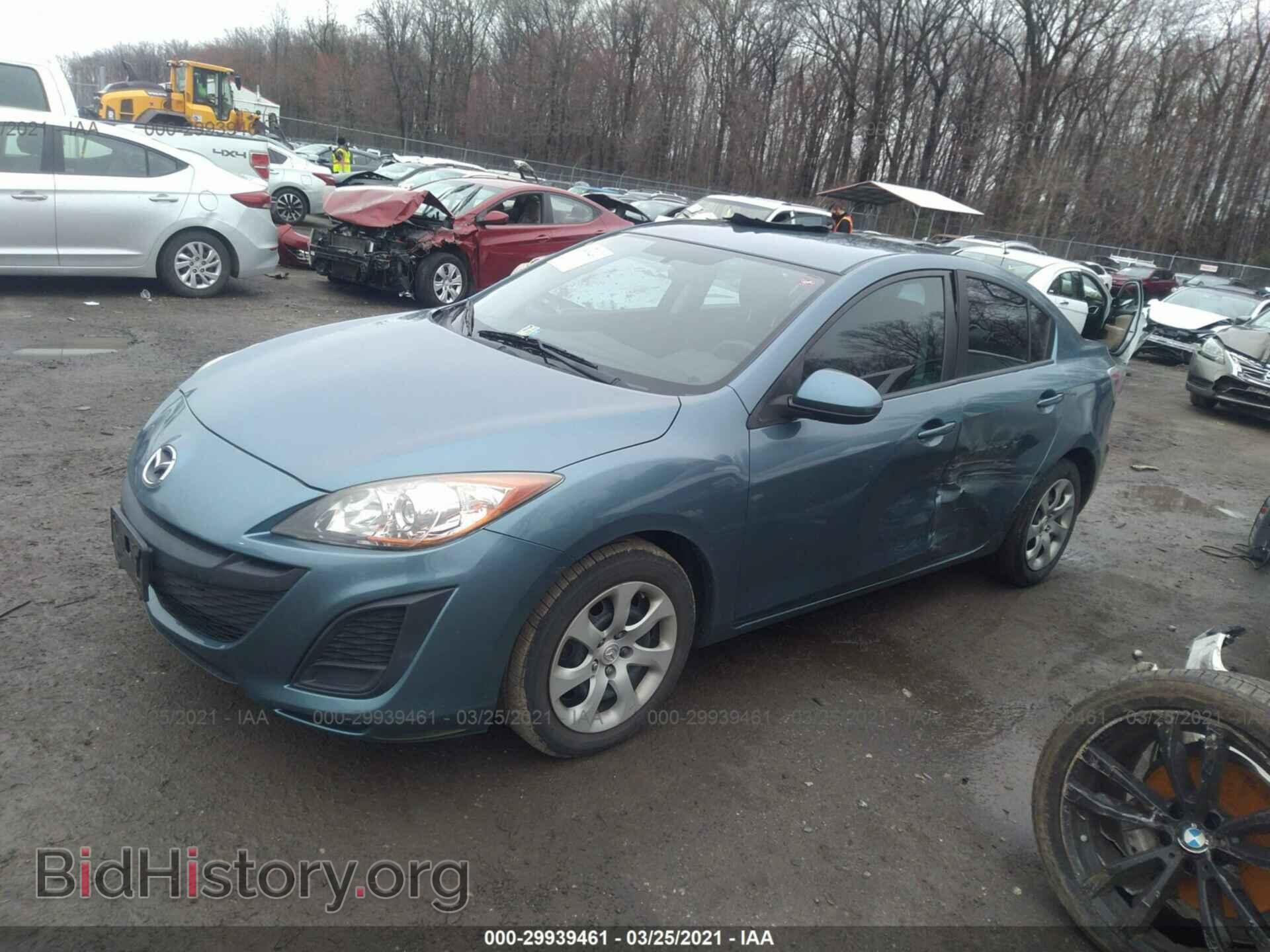 2011 MAZDA MAZDA3 - VIN: JM1BL1UG4B1418068 - Фото 2