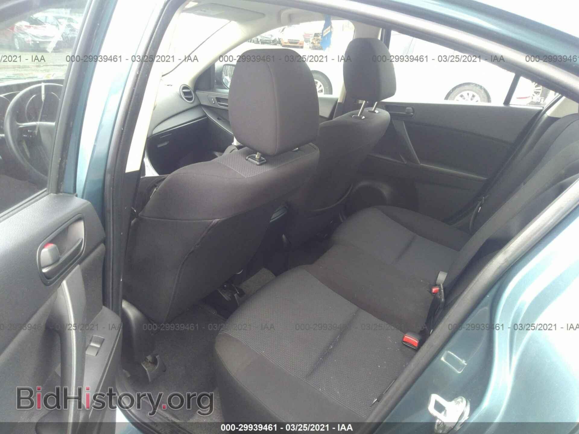 2011 MAZDA MAZDA3 - VIN: JM1BL1UG4B1418068 - Фото 8
