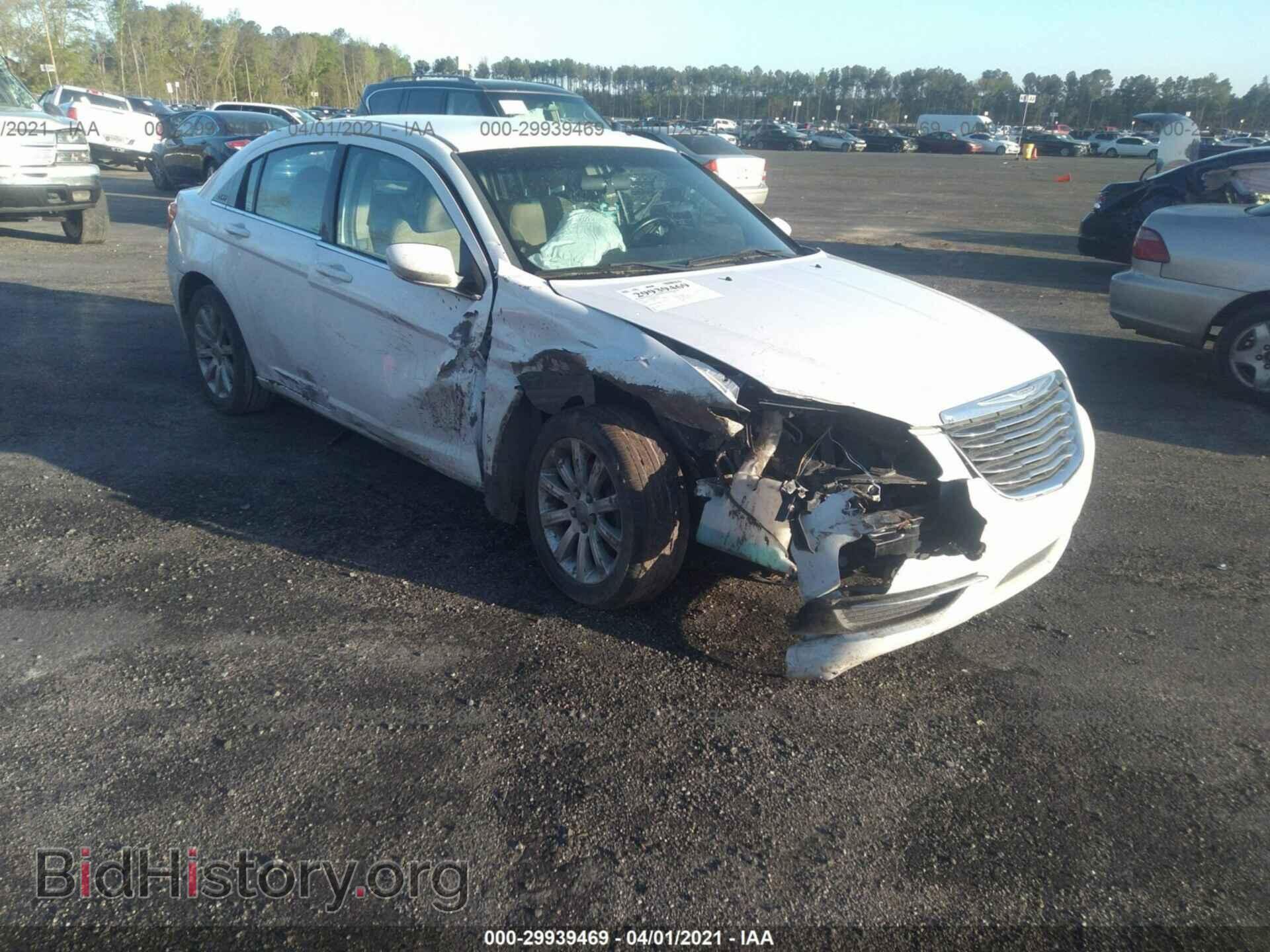 Photo 1C3CCBBB9EN132347 - CHRYSLER 200 2014
