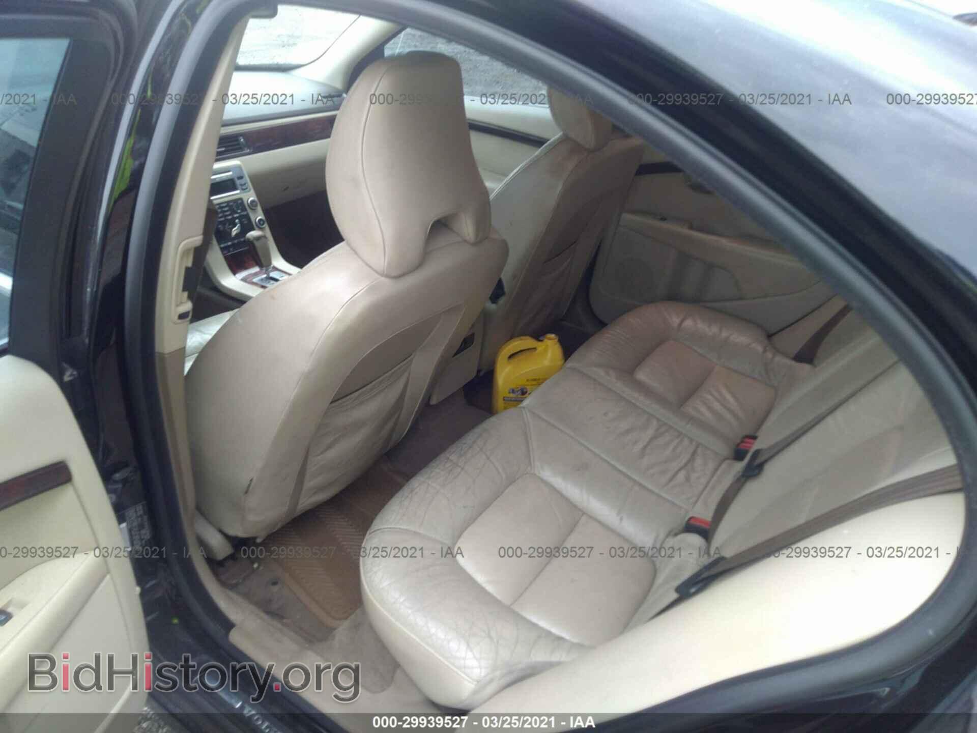 2007 VOLVO S80 - VIN: YV1AH852671032665 - Фото 8