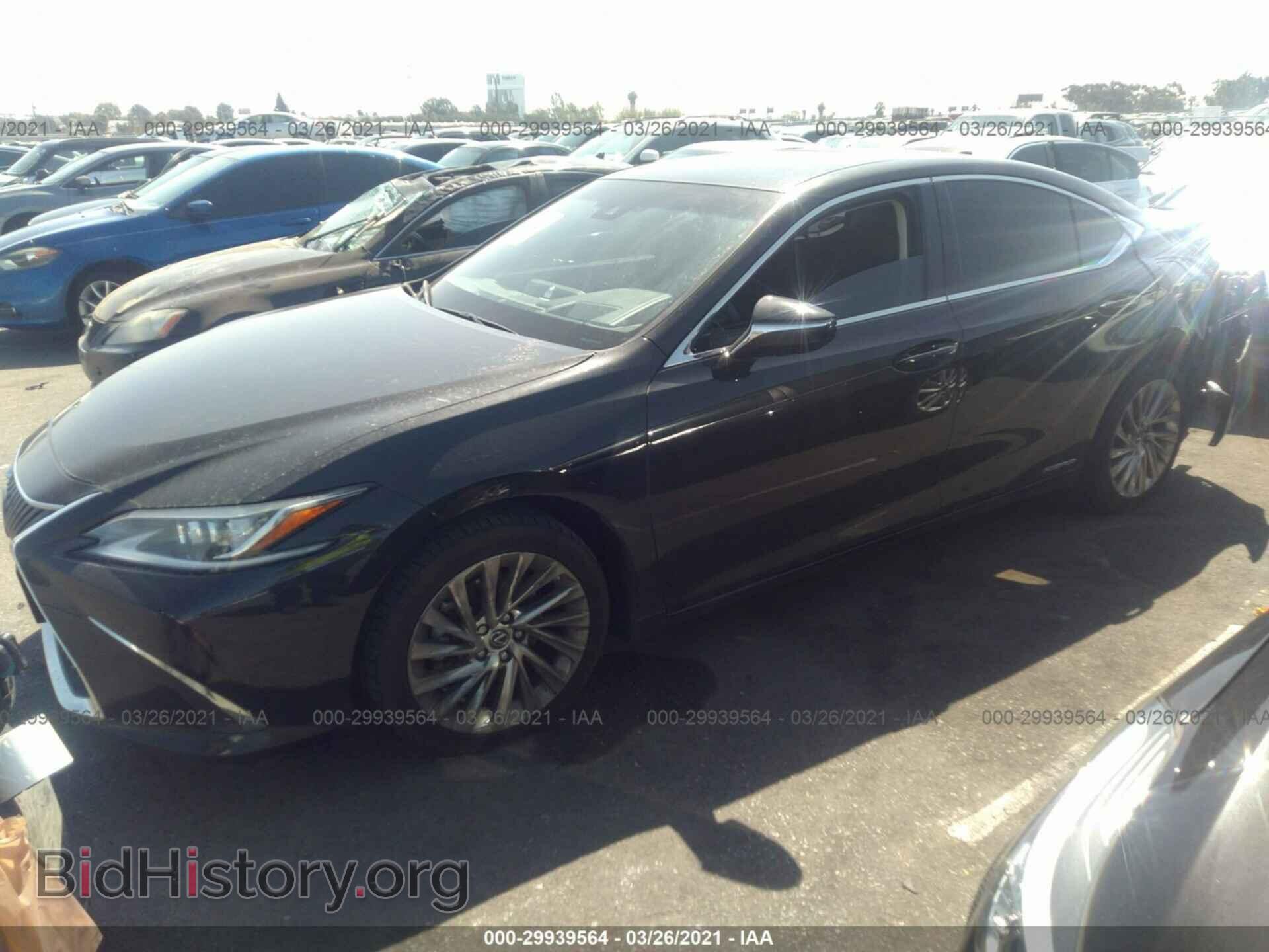 2019 LEXUS ES - VIN: JTHB21B17K2024610 - Фото 2