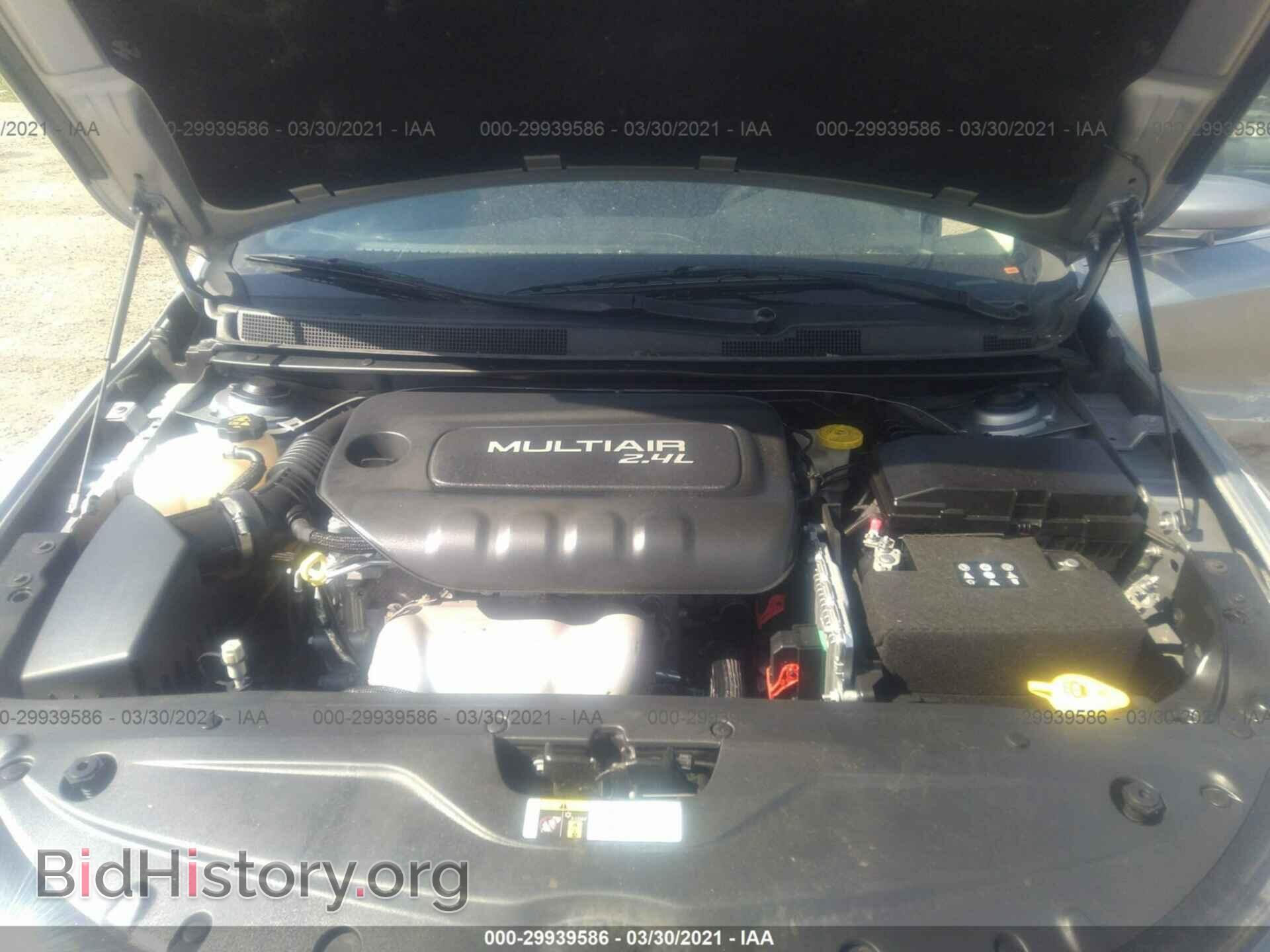 2015 CHRYSLER 200 - VIN: 1C3CCCAB9FN577776 - Photo 10