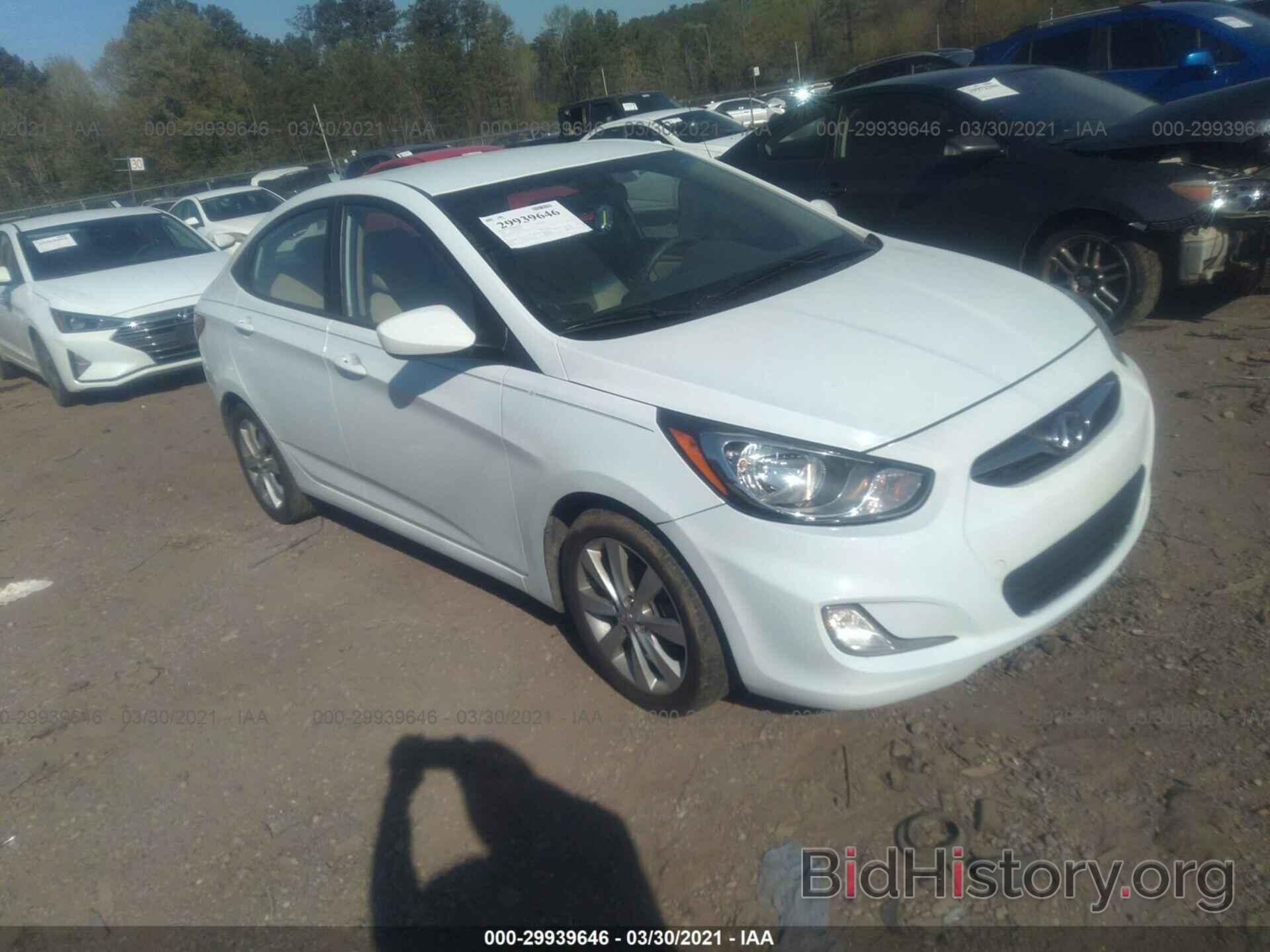 Photo KMHCU4AE7DU306612 - HYUNDAI ACCENT 2013