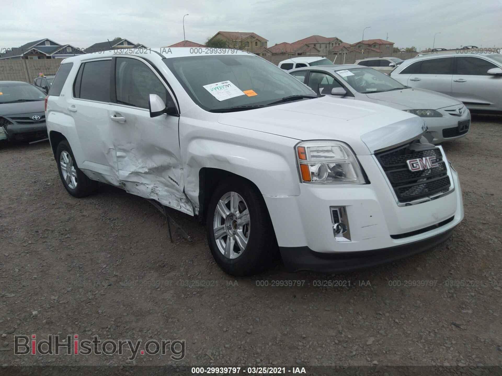 Фотография 2GKALMEK3F6207385 - GMC TERRAIN 2015