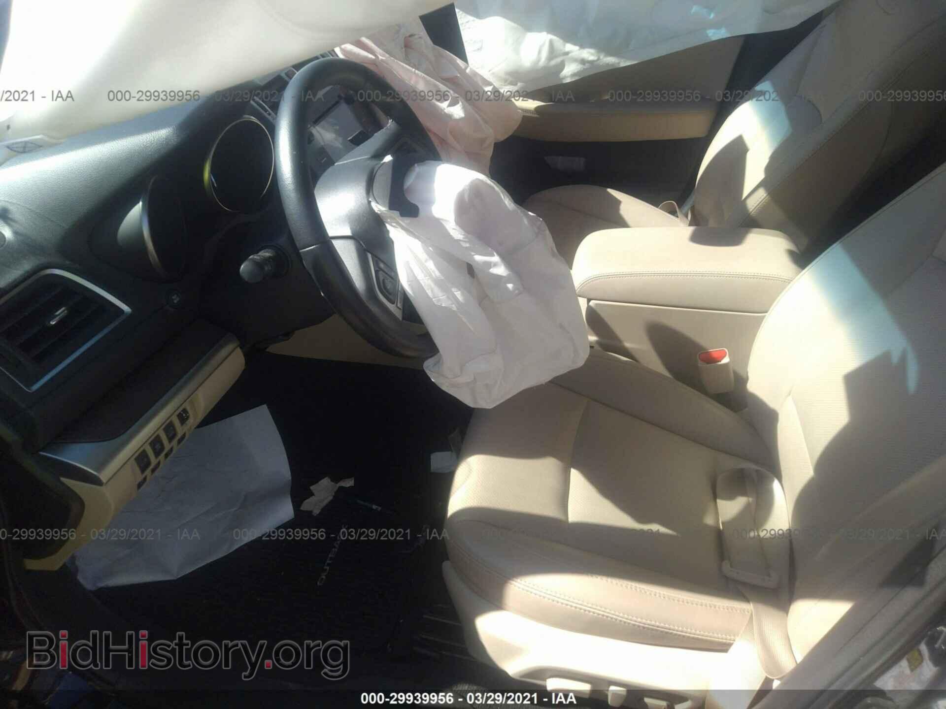 2017 SUBARU OUTBACK - VIN: 4S4BSANC2H3229653 - Фото 5