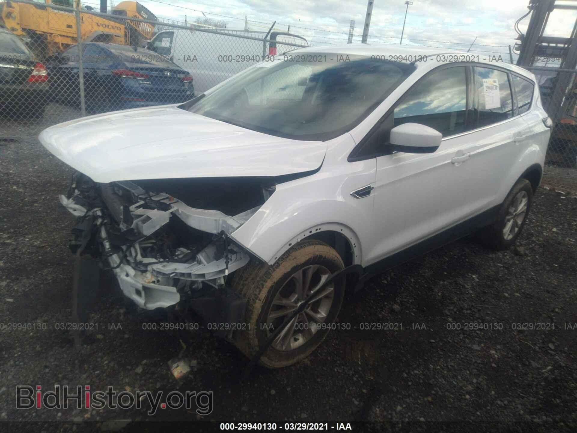 2017 FORD ESCAPE - VIN: 1FMCU0GD2HUB25947 - Photo 2