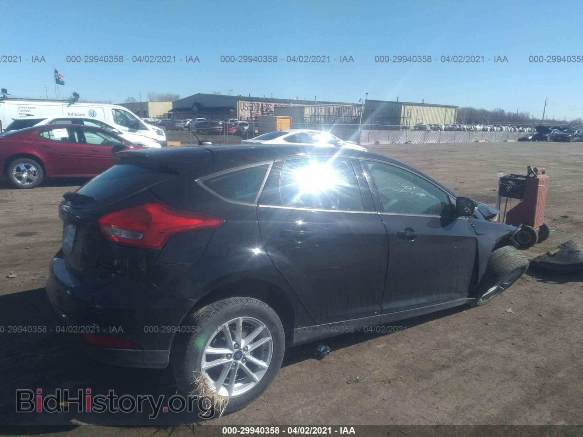 2017 FORD FOCUS - VIN: 1FADP3K28HL323483 - Фото 4