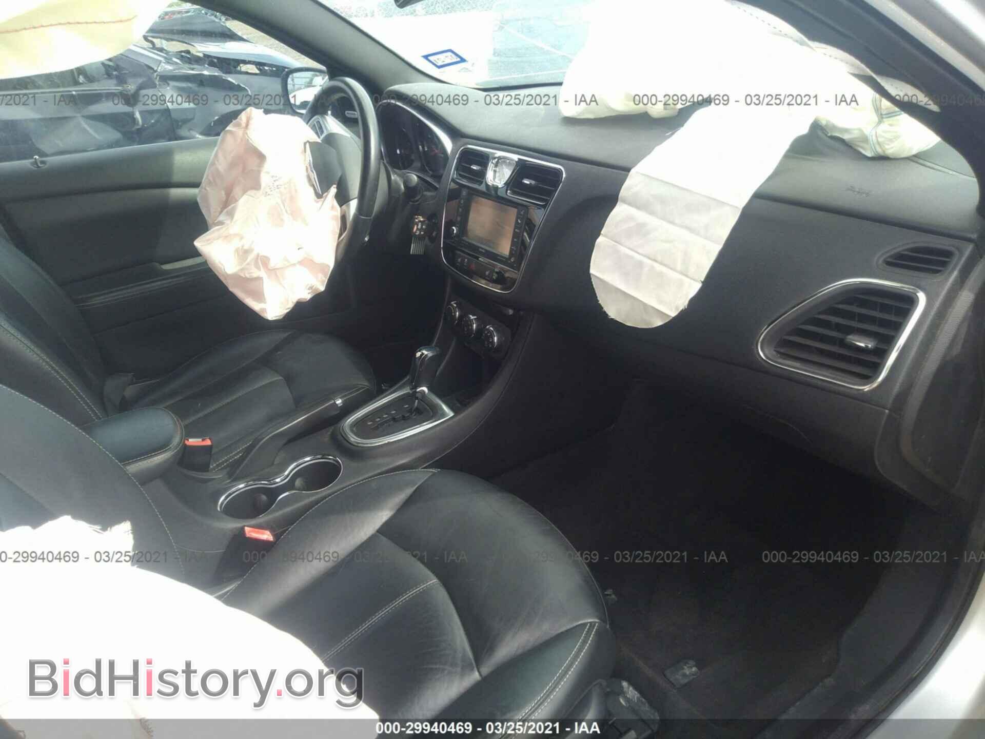 2012 CHRYSLER 200 - VIN: 1C3CCBCB1CN197141 - Фото 5