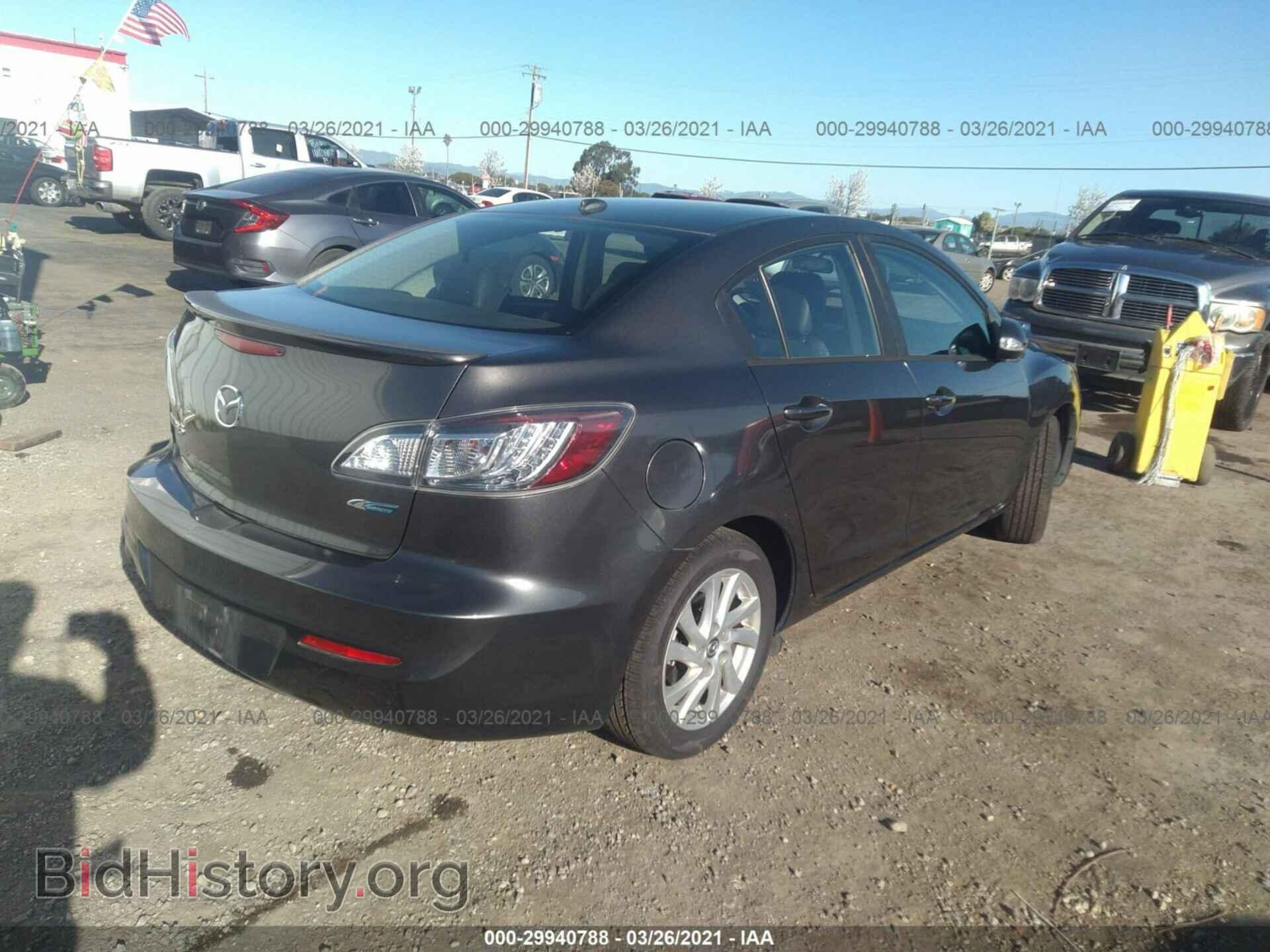 2013 MAZDA MAZDA3 - VIN: JM1BL1WP6D1776286 - Фото 4