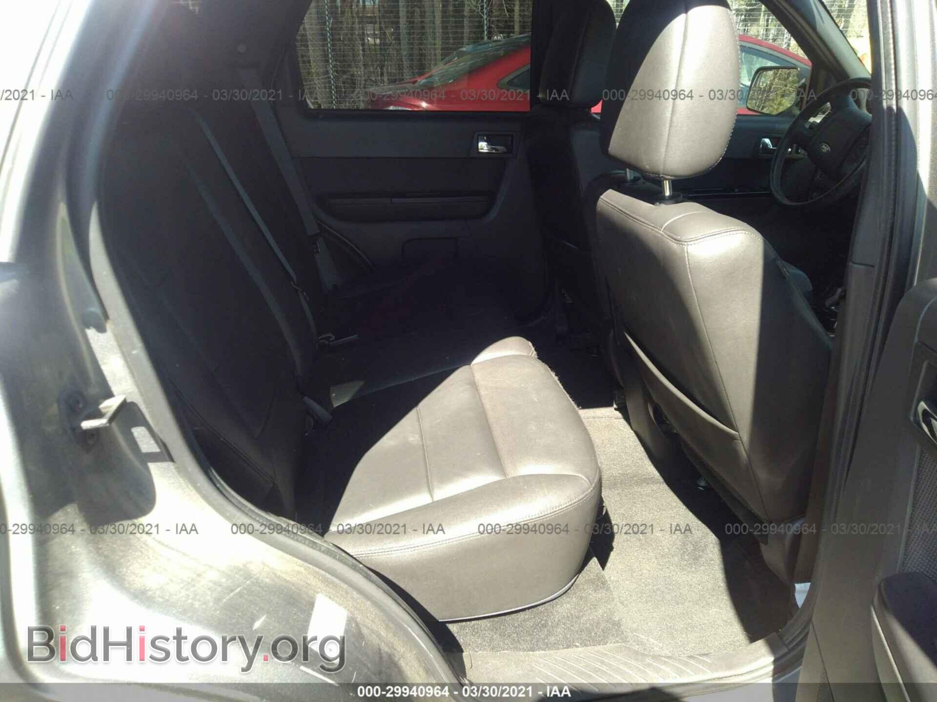 2011 FORD ESCAPE - VIN: 1FMCU0D79BKA39603 - Фото 8