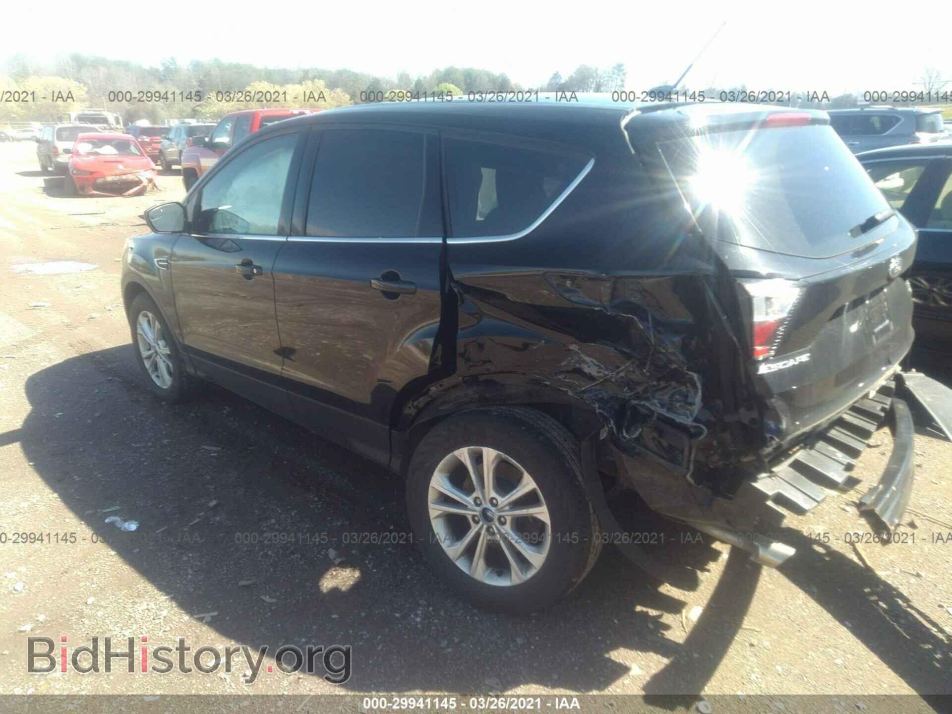 2017 FORD ESCAPE - VIN: 1FMCU9G92HUF00672 - Фото 3