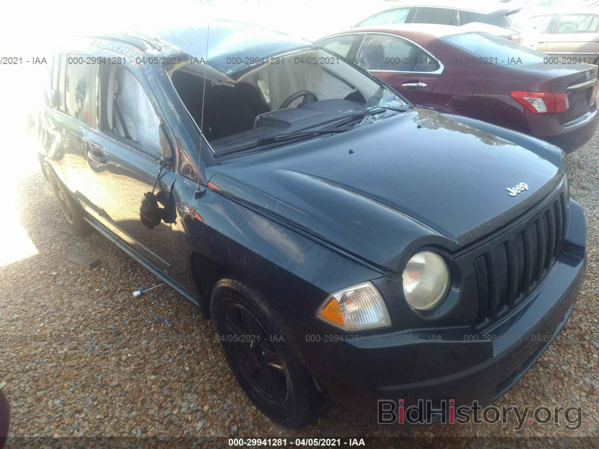 Фотография 1J8FF47W08D761358 - JEEP COMPASS 2008