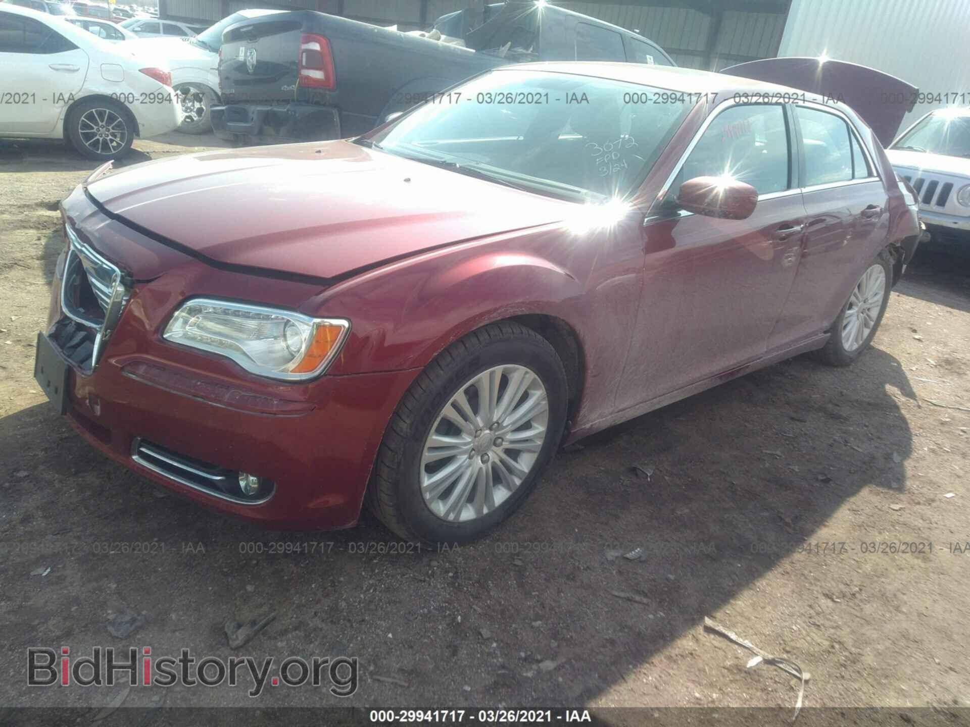 2013 CHRYSLER 300 - VIN: 2C3CCARG9DH619048 - Photo 2