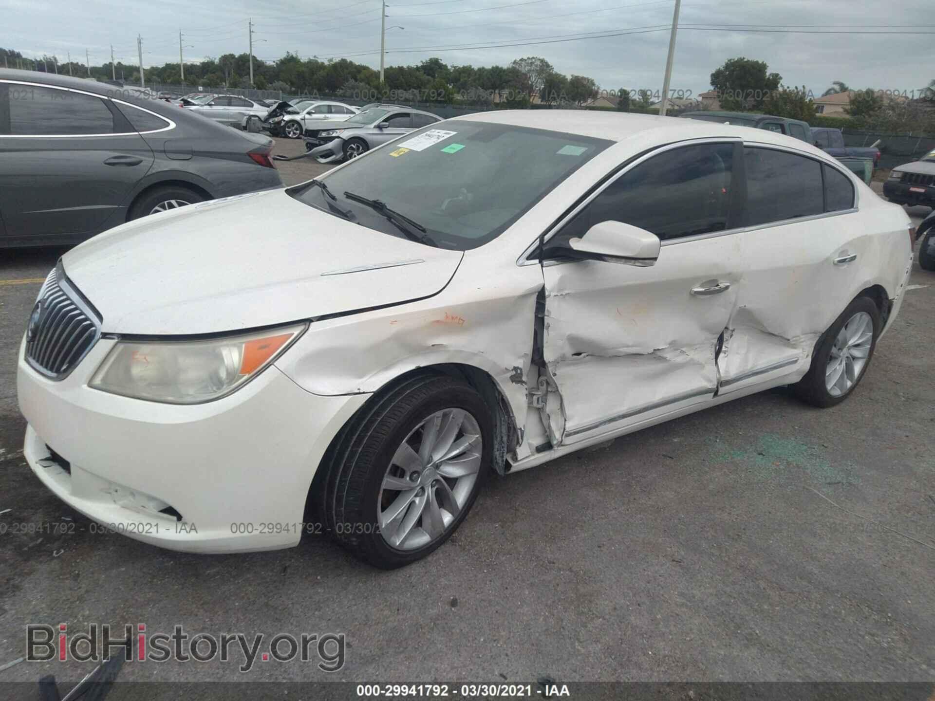 2013 BUICK LACROSSE - VIN: 1G4GH5E33DF216446 - Фото 2